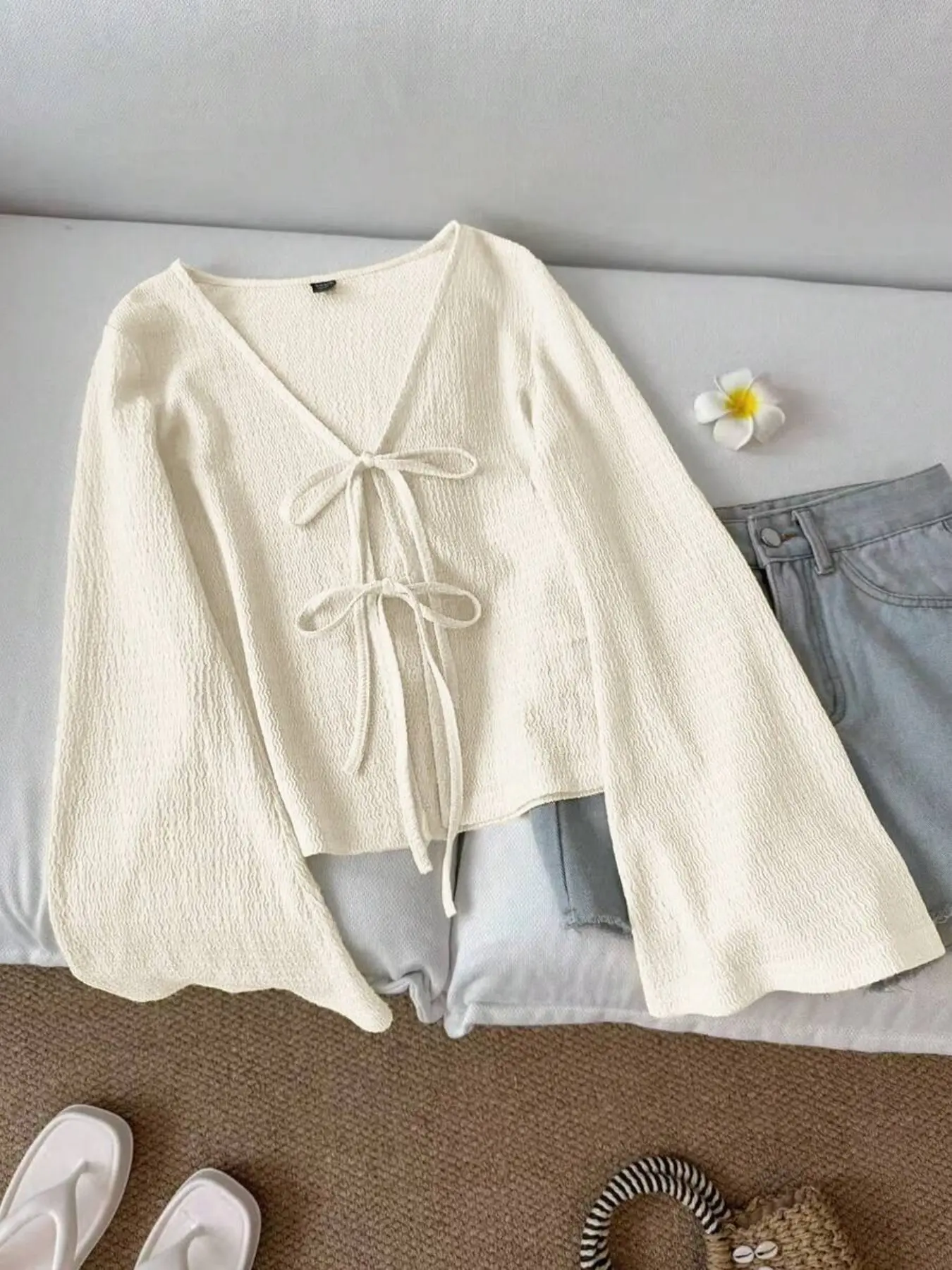 Elegant Women's Solid Color Bell Sleeve Knit Cardigan + Slim Fit Floral Dress, Two-Piece Set, Stylish for Everyday Wear
