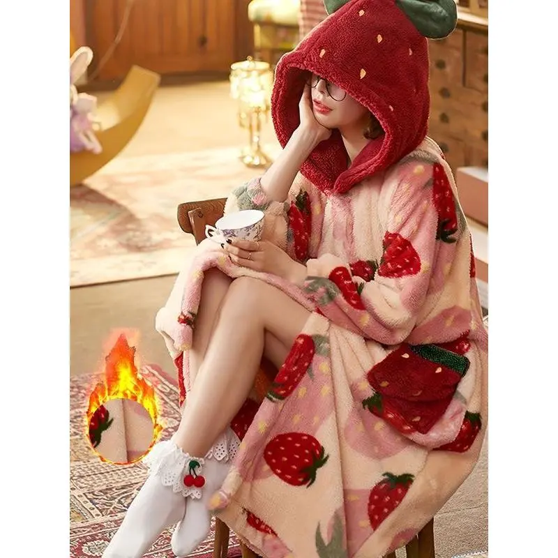 New Strawberry Women's Robe Bathrobe, Autumn Winter Coral Fleece Warm Loose Home Wear, Wearable Blanket, Perfect Gift for Girlfriend Can be used with raincoat