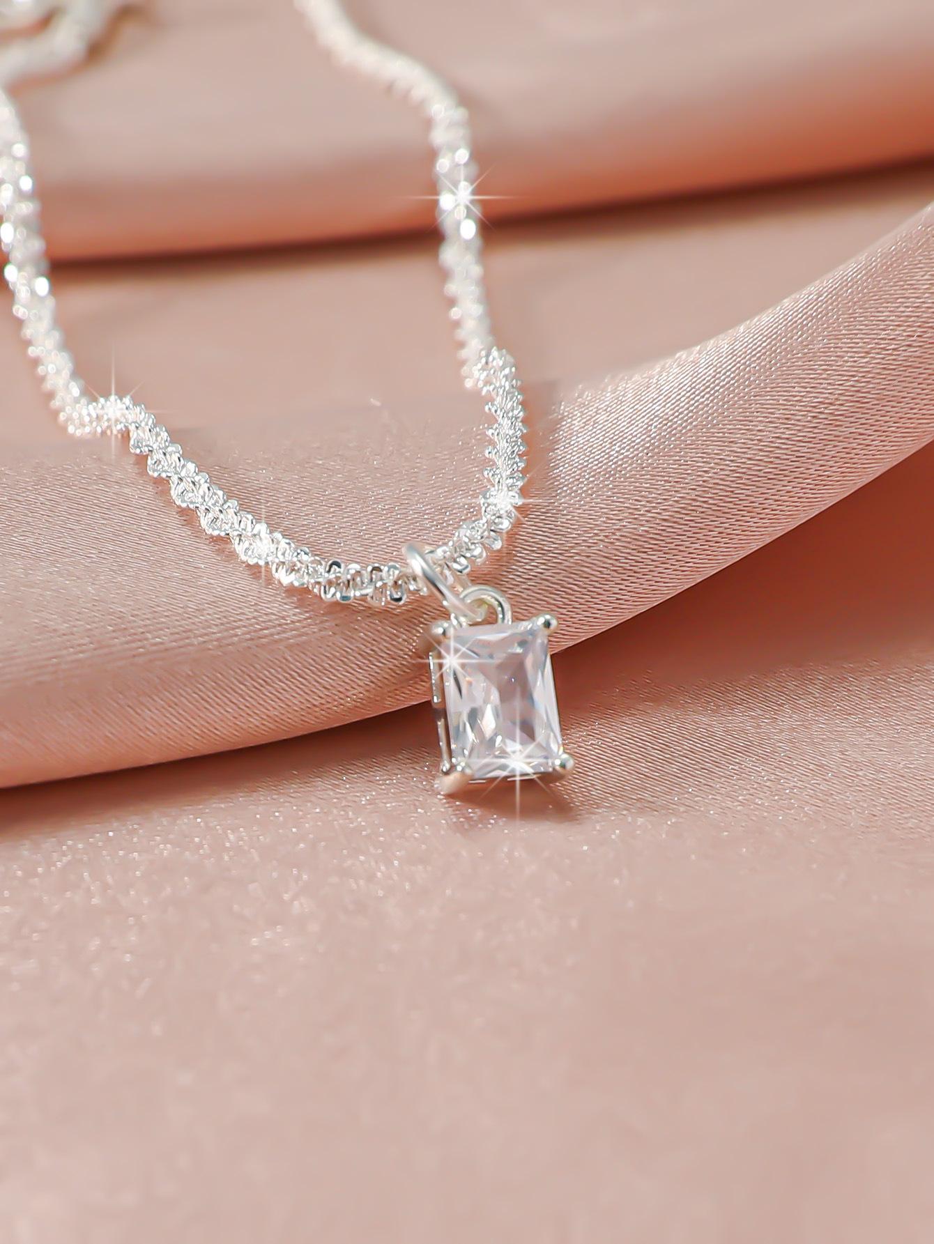 Fashionable hot-selling trendy sparkling anklet for women, high-end minimalist style, glittering starry anklet, beach gift