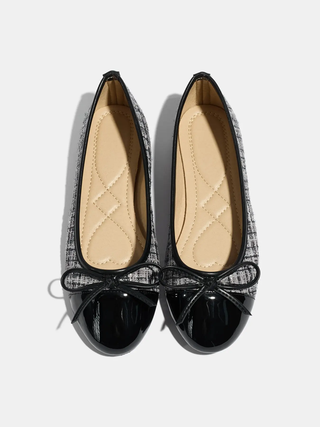 2026 Summer New Women's Bow Round Toe Flat Shoes, French Elegant Campus Style, Soft Sole Anti-Slip, Casual Daily Wear, Versatile Fashion Shoes