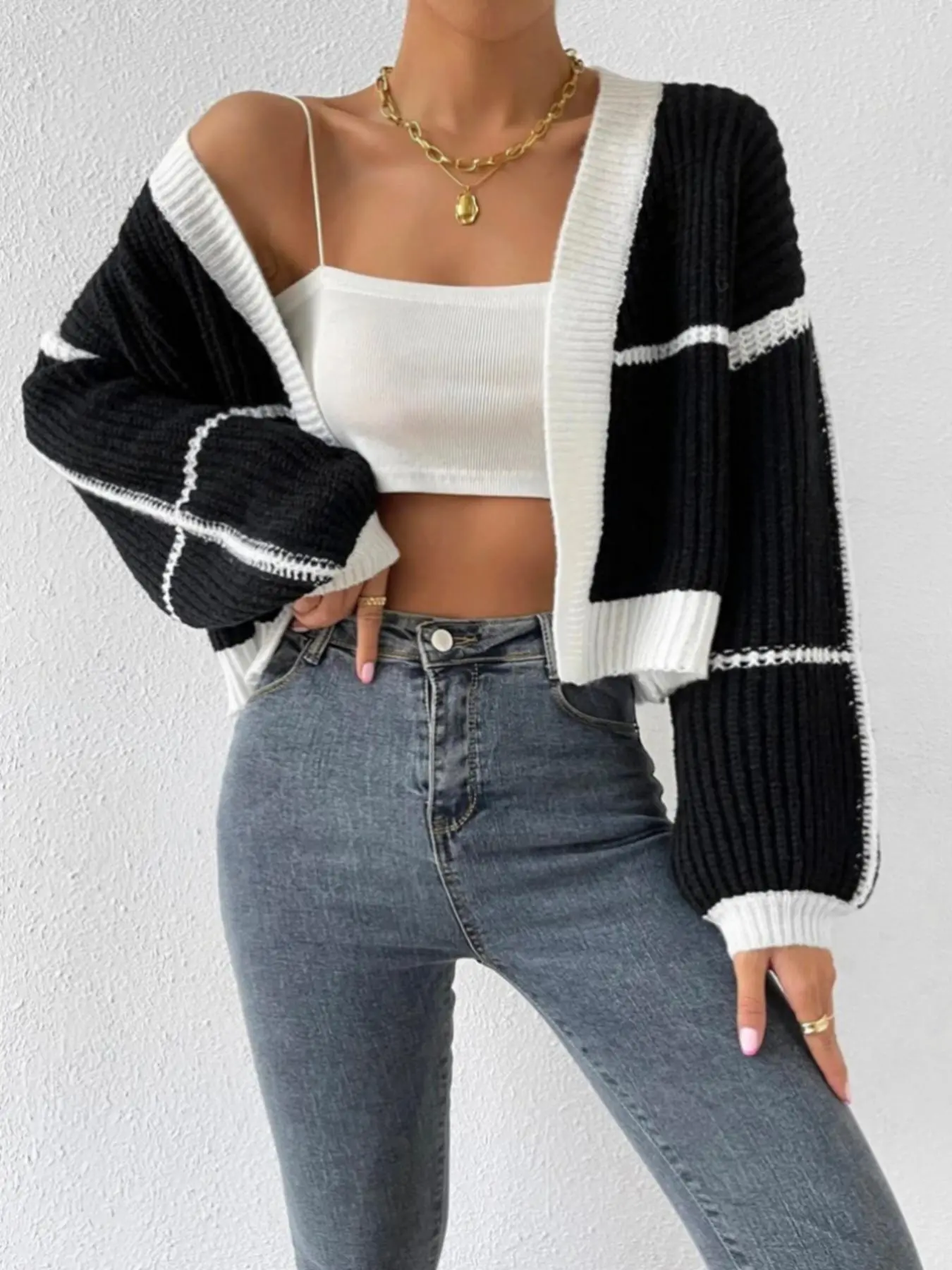 Women's Colorblock Acrylic Sweater Coat, Long Sleeve Fitted Knit Cardigan, Casual Spring & Fall Outerwear, Comfortable No-Button Design