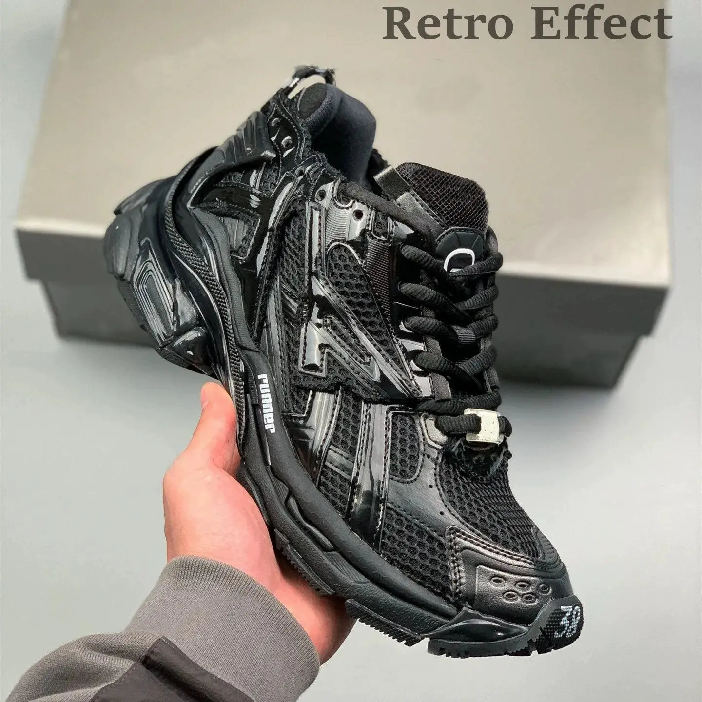 2026 genuine high-end luxury running shoes, 7.5 generation sports shoes, vintage distressed style, unisex trendy product