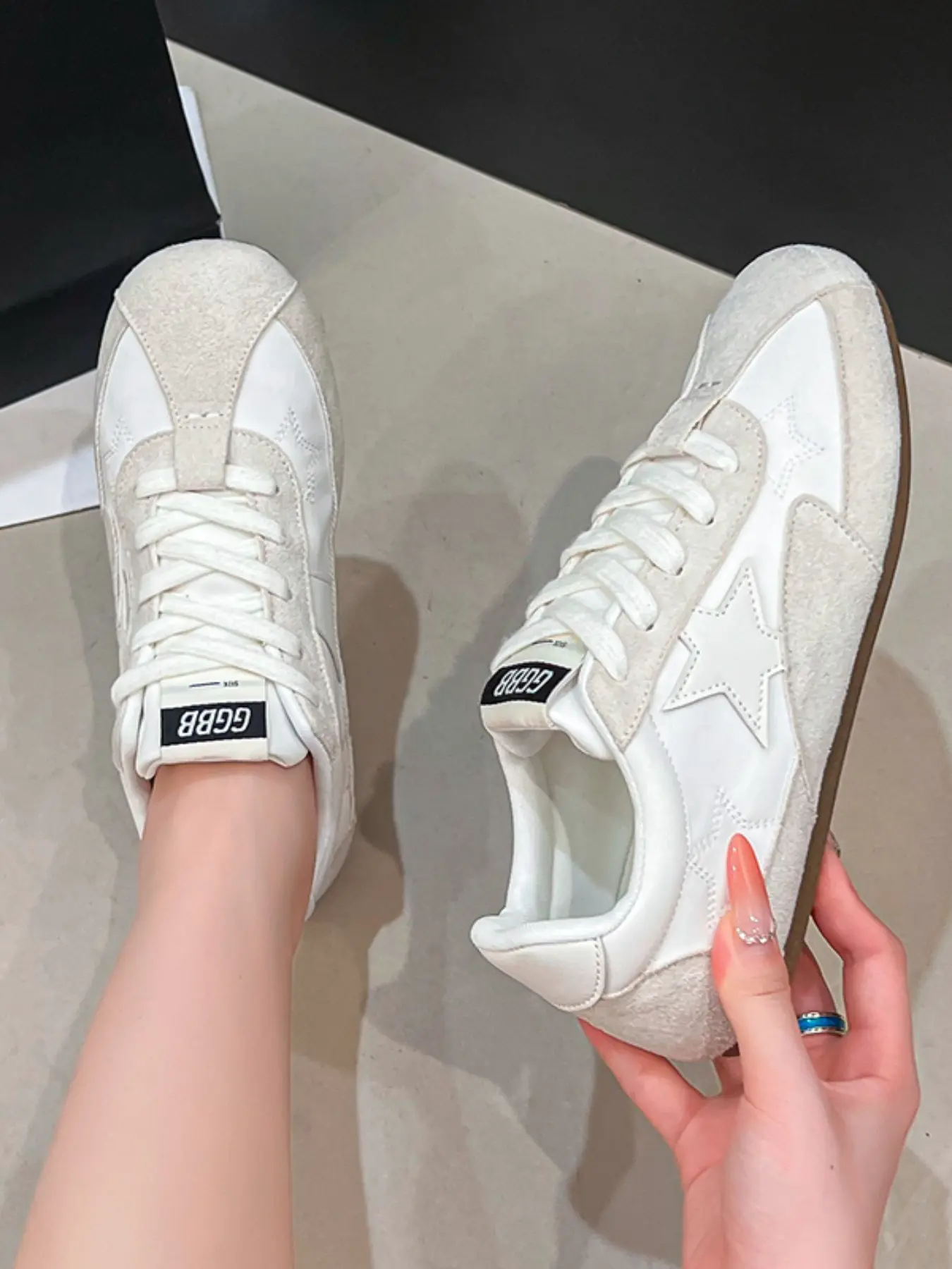 2026 Viral Retro Star Sneakers for Women, Color Block Soft Sole German Trainers, Lace Up Flat Casual Shoes, Perfect for Daily Walking, Street Style & Weekend Outfits