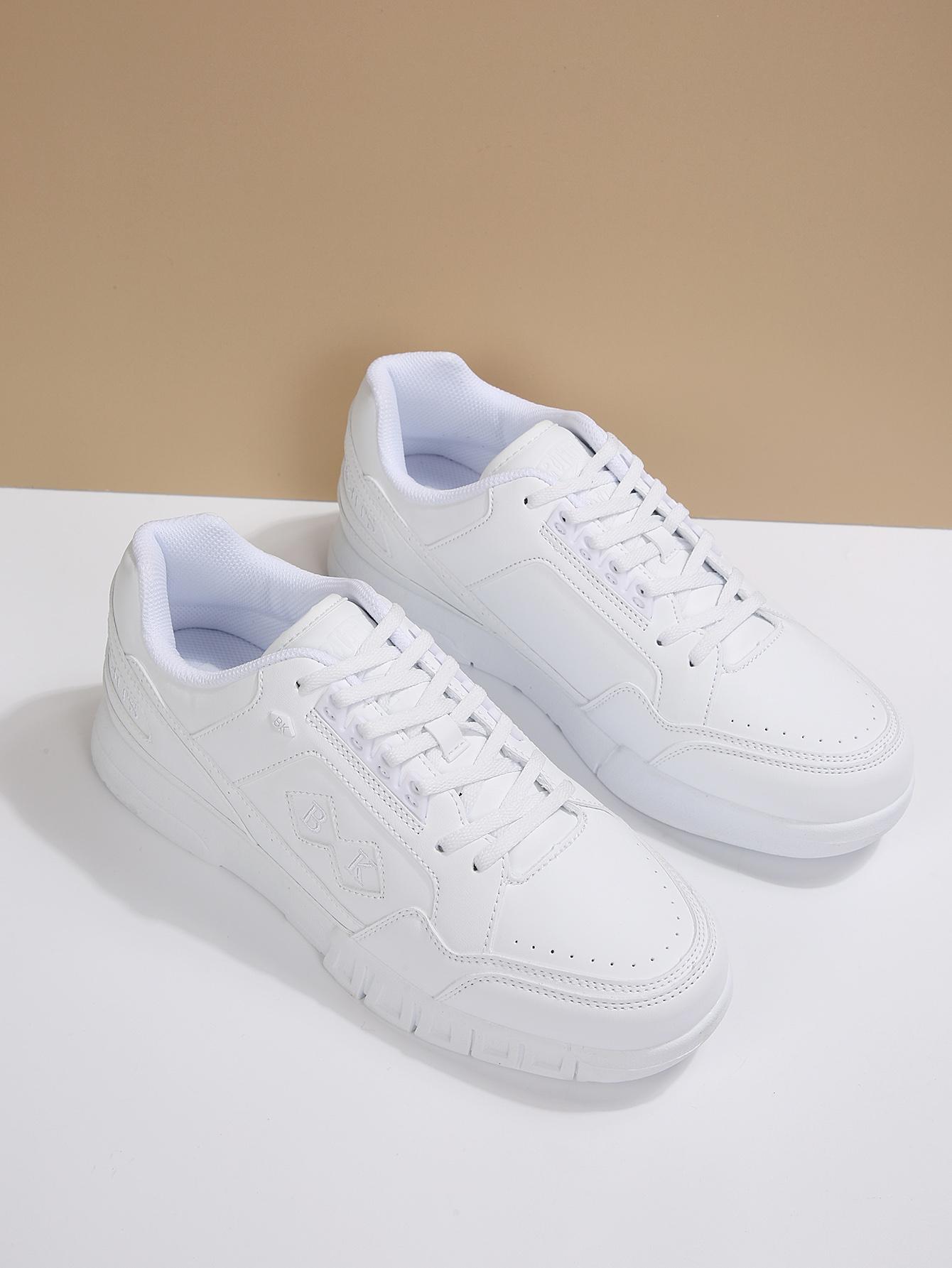 British Knights White Sneakers for Men Clean Minimalist Shoes for Daily Outfits, Casual Looks BK Everyday Trainers Sneakers for Work Affordable White Sneakers Men