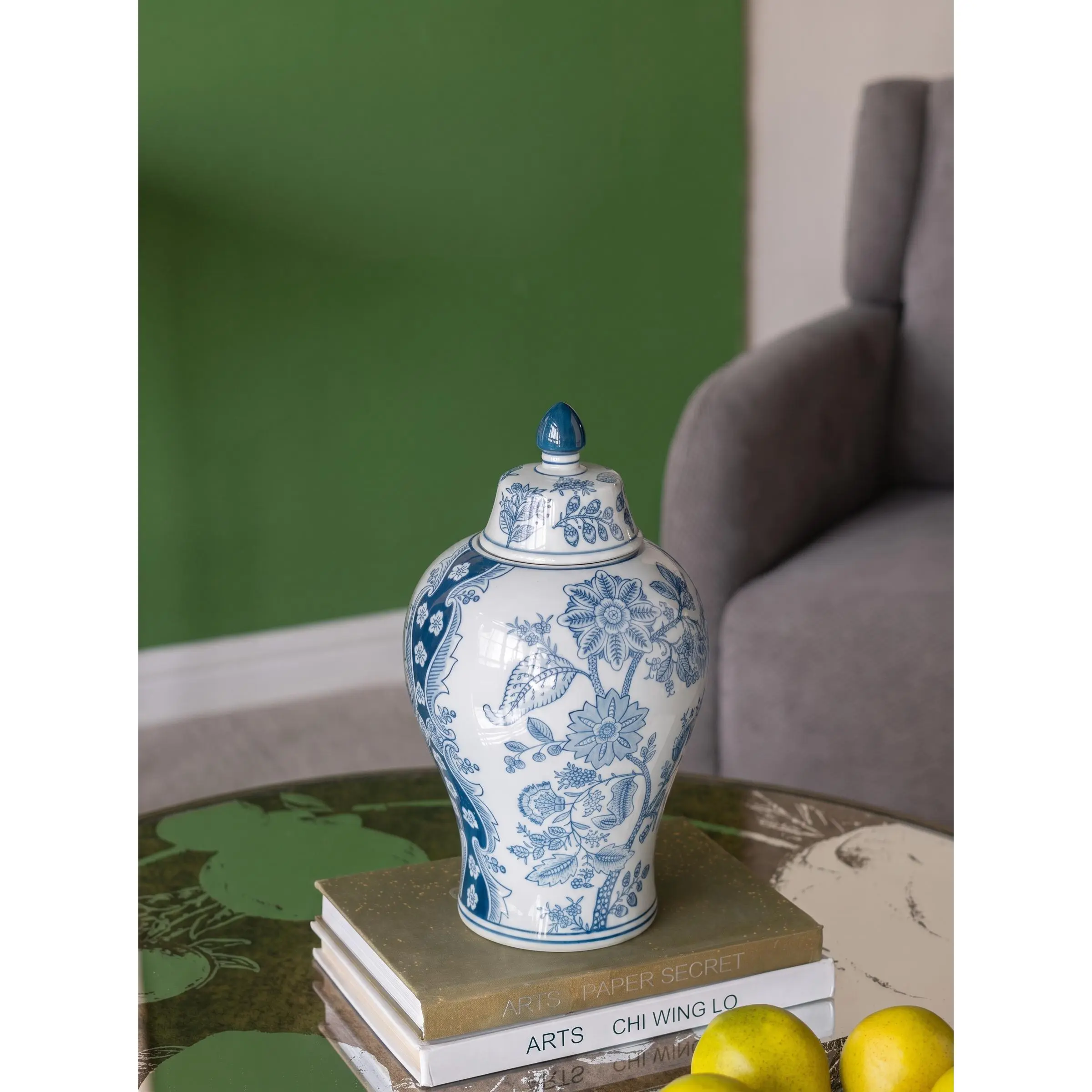 ARCH Blue and White Porcelain Lidded Jar with Floral Motifs, 7.1x12.6 Inch Decorative Storage Container for Kitchen Counter, Bathroom Organizer, Home Decor, Airtight Canister for Tea, Coffee, Candy, 1 Pack, Home Furniture and Household Product, Traditiona