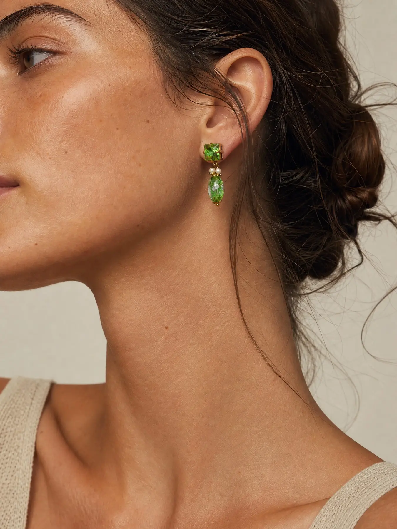 French Vintage Emerald Glass Drop Earrings Multi-layer Rhinestone Pearl Design Luxury Jewelry For Daily Date Banquet Gifting
