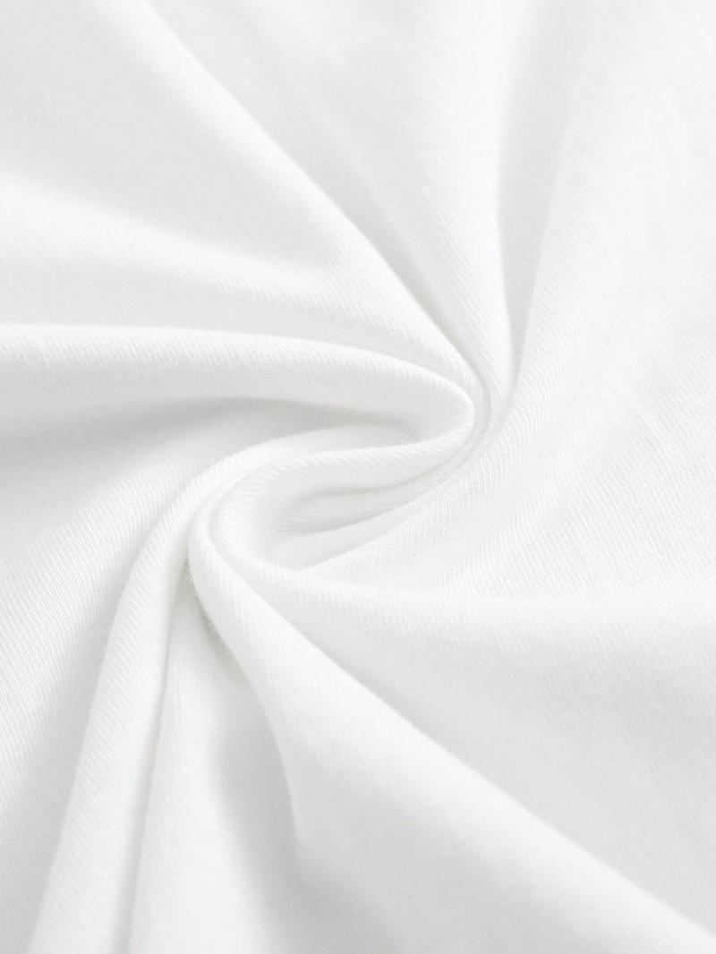 Men's Black T-Shirt - Baby Footprint and Heartbeat Design, Dad 2026, Pregnancy Keepsake T-Shirt for Father's Day, for Everyday Wear by Expectant Fathers