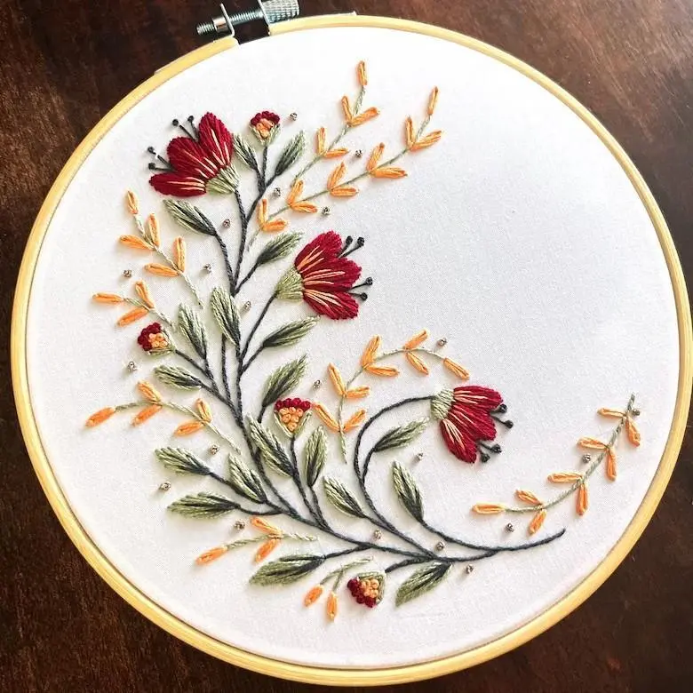 Bohemian Floral Embroidery Kit for Beginners, 1 Complete DIY Stitching Set with Fabric, Hoop & English Guide - Handmade Gift
