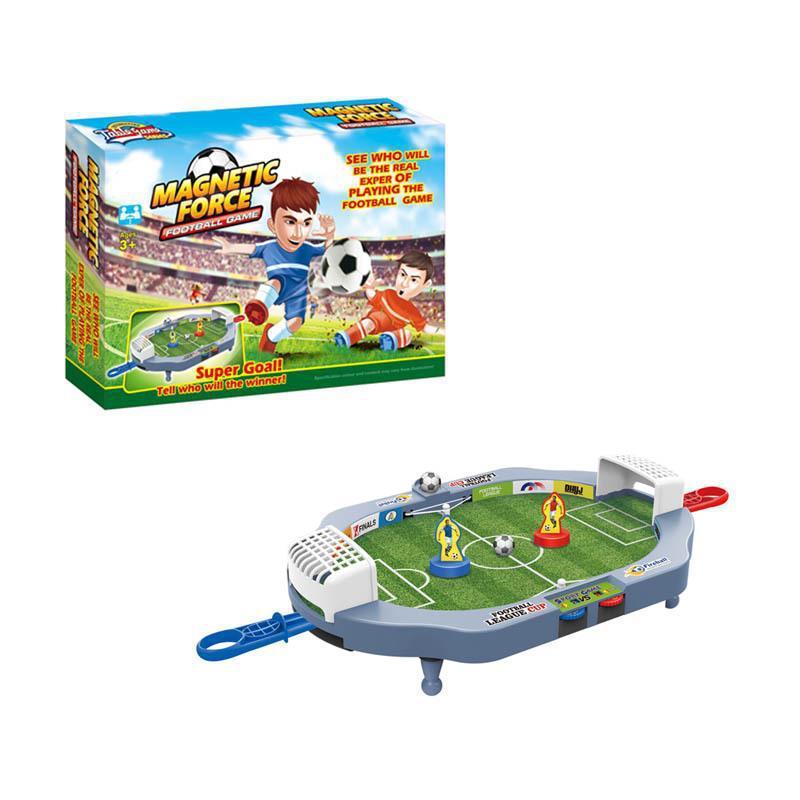 Tabletop soccer match, a two-player, parent-child interactive puzzle game, World Cup soccer.