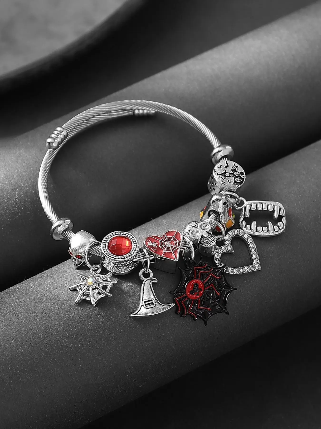 Halloween Dark Spider Web Heart Skull Magic Hat Pendant Stainless Steel Bracelet, DIY Party Night Club Jewelry, Women's Fun Accessory