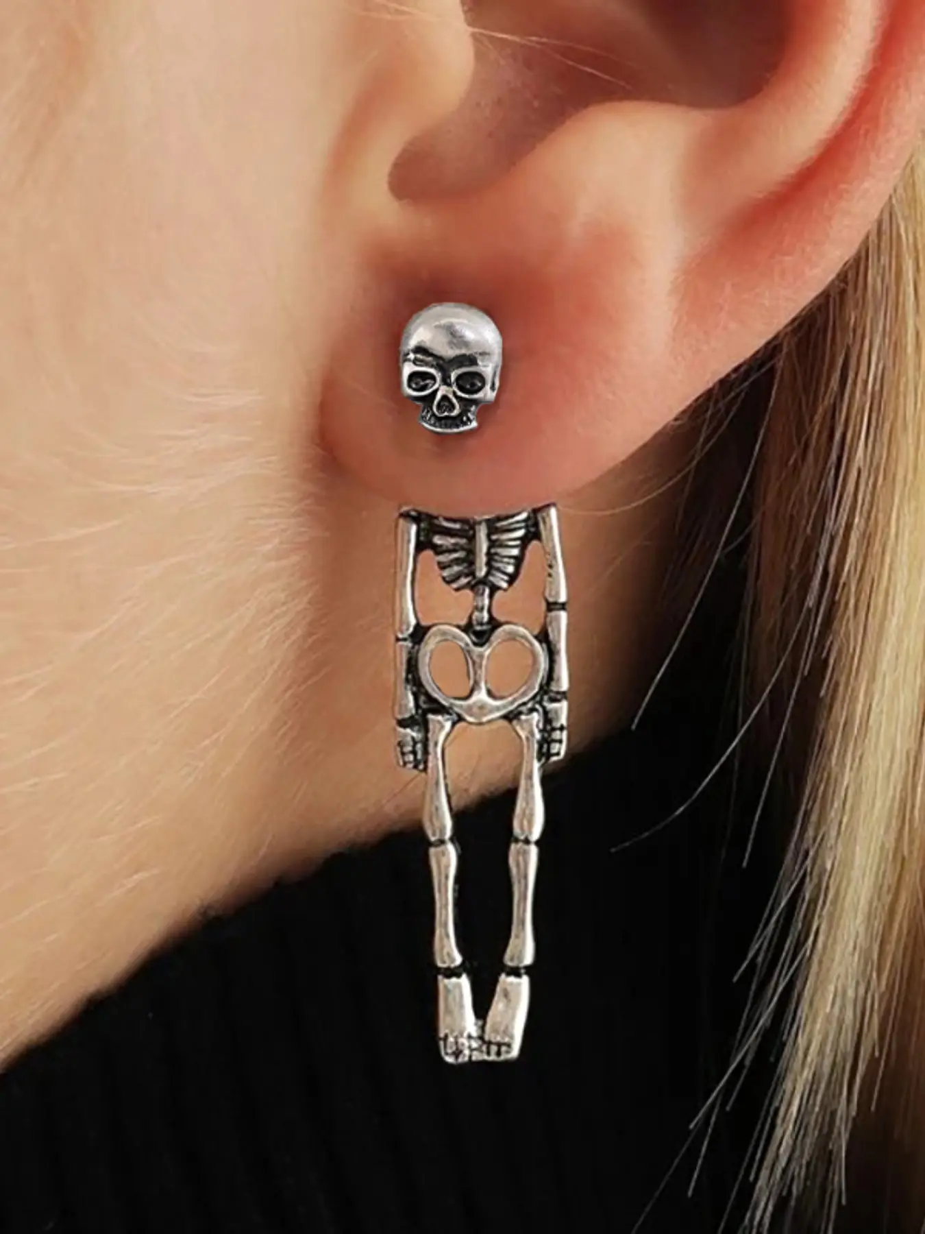 Split Skull Skeleton Earrings, Vintage Silver Gothic Style, Halloween Unique Long Earrings, Cute Cartoon Pattern, All Seasons Fashion Accessory, Earrings Jewelry