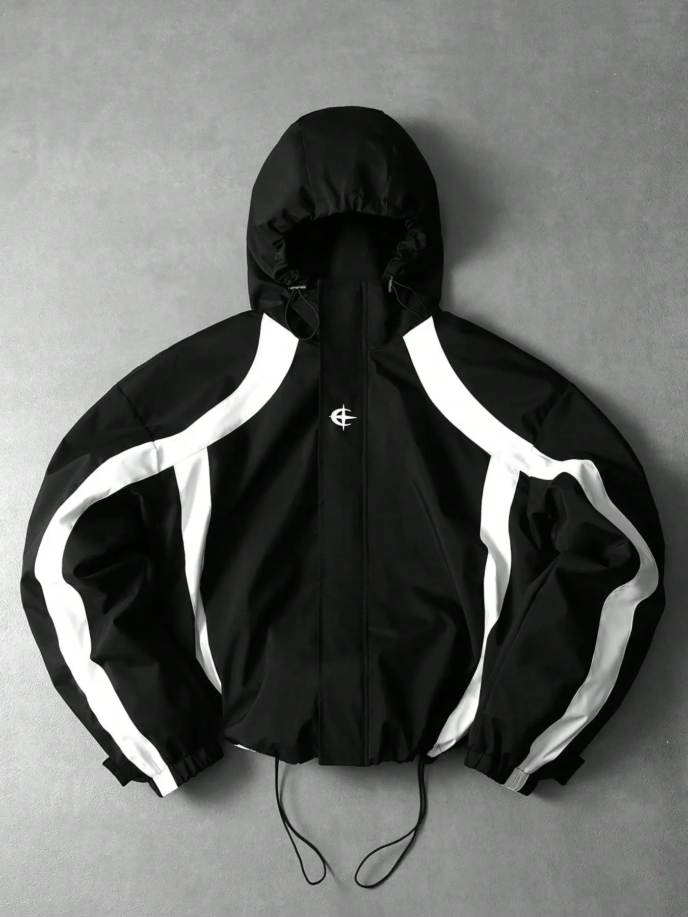 2026 New Arrival Men Y2K Hip Hop Techwear, Oversized Hooded Windbreaker Jacket Black White Curved Contrast Stripe Panel Drawstring Hem & Hood Elastic Cuff Lightweight Water Resistant Loose Daily Skate City Camping Spring Fall Casual Street Outfit