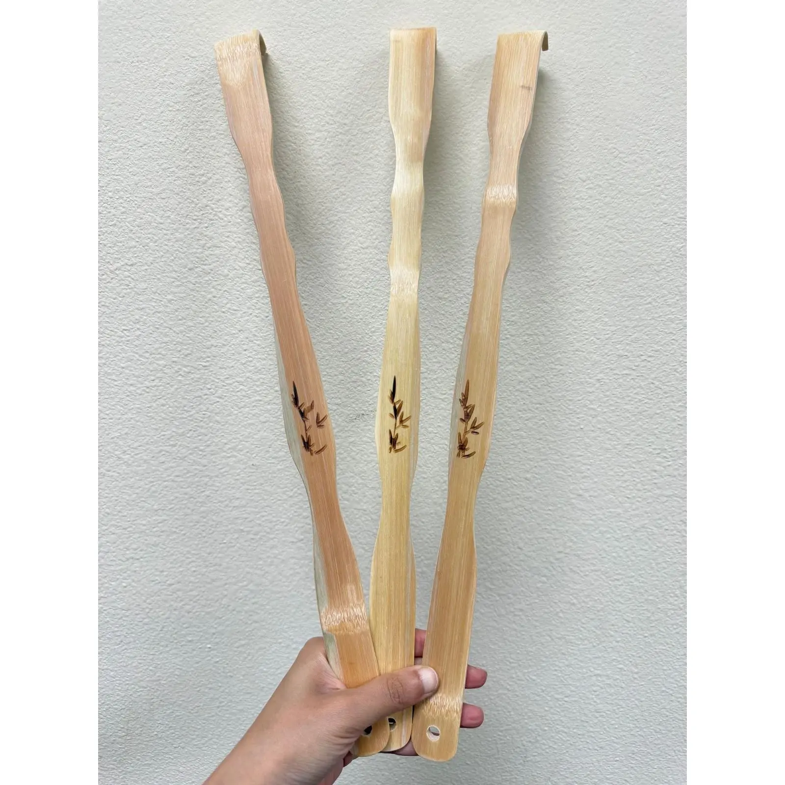 3PCS Smooth Natural Bamboo Back Scratcher - 16.5in Durable Home Body Care Tool, Festive Party Supply, Practical Gift for Dad, Mom, Grandma