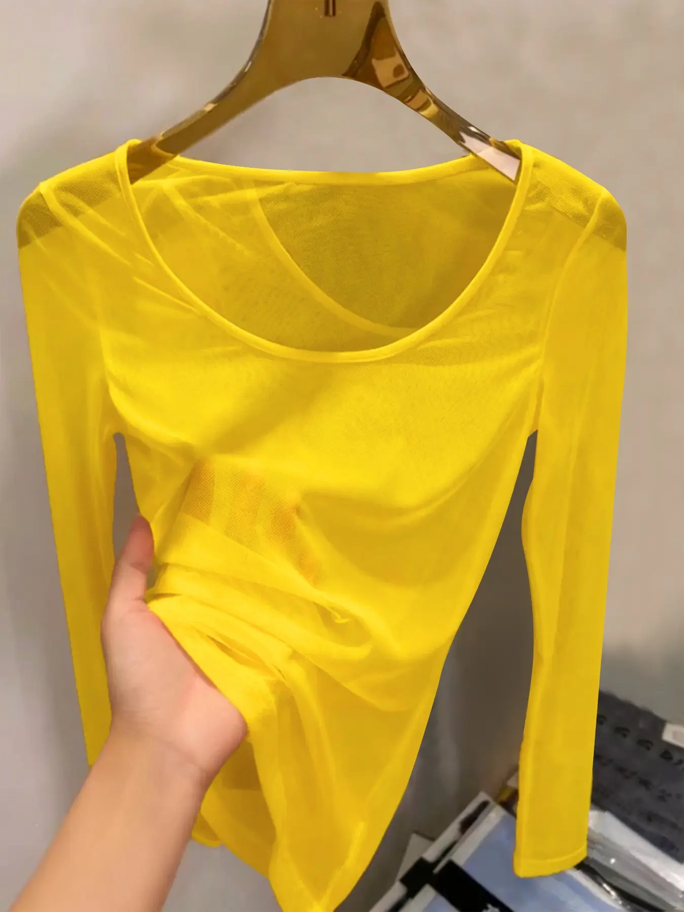 Minimalist Slim Fit Transparent Casual Long Sleeve Top, Soft Skin-Friendly Fabric, Lightweight Breathable Innerwear, Comfortable and Non-Stuffy, Casual Everyday Wear, Casual Basic Tee