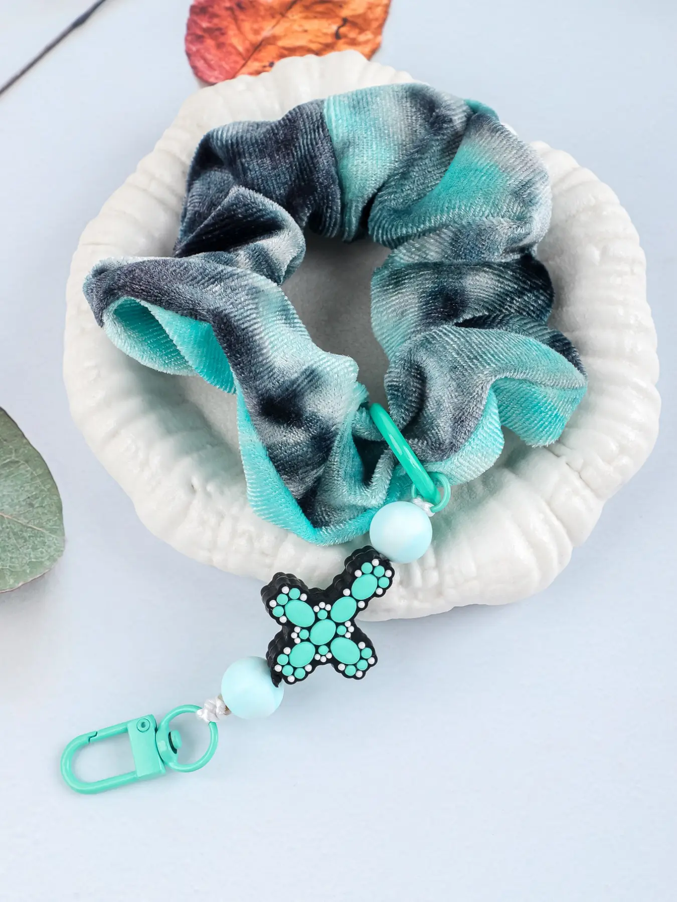 Gradient Color Scrunchie Wrist Keychain, Cute Stretchy Bracelet for Women, Portable Key Ring for Gym, Travel & Shopping
