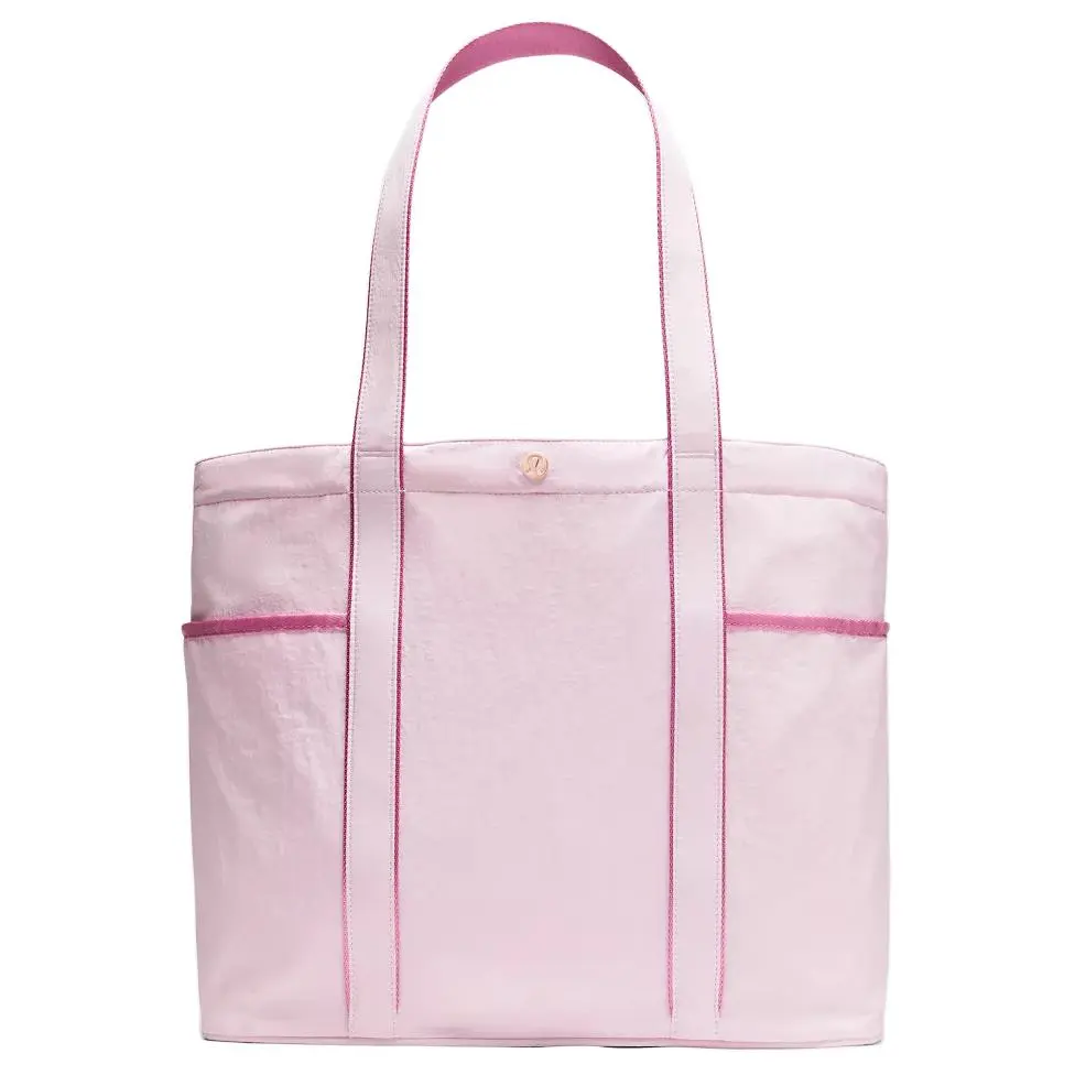 Lululemon Daily 20L Tote Bag for Men and Women – Multi-Pocket Nylon Shoulder Handbag in Pink
