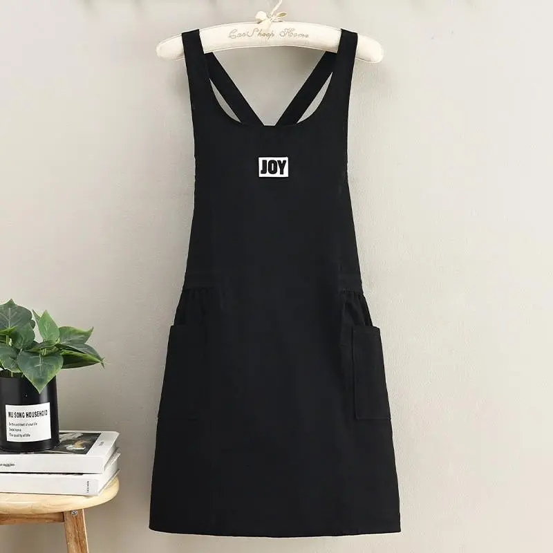 Fashion Cotton Linen Apron for Women, Kitchen Cooking Apron with Pockets, Loose Fit Cross Straps, Youthful and Stylish, Stain Resistant, Korean Style Workwear