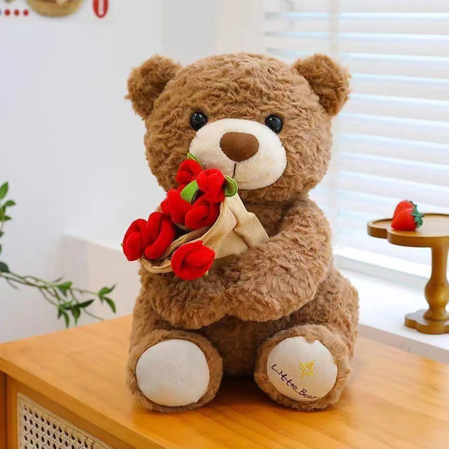 Soft Plush Teddy Bear Doll with Realistic Rose Bouquet, Rose Flower Bear, Romantic Gift for Birthdays and Anniversaries, Heartfelt Decorative Item