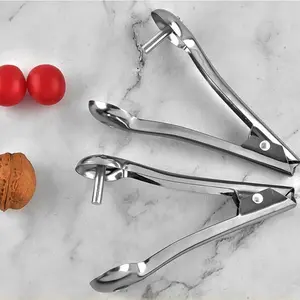 1PC silvery Stainless steel red date cherry corer hawthorn corer household cherry cherry seeder kitchen tool for cutting fruits