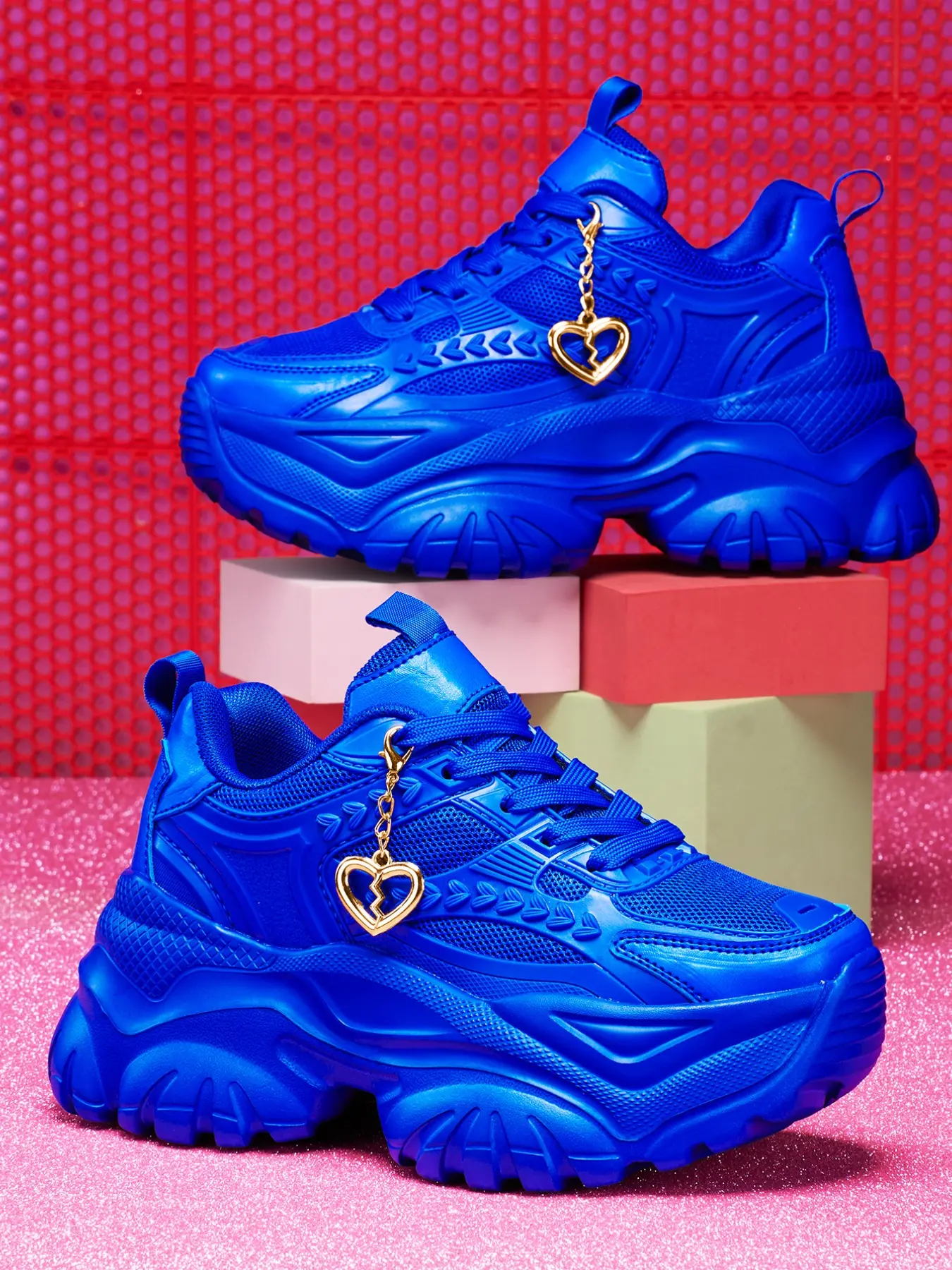 Women's Blue Dad Shoes, 7cm Heel Height, Eva Sole, Detachable Gold Heart Charm, Thick Sole, Y2K Style, Casual Low Top, Casual All-Season Footwear