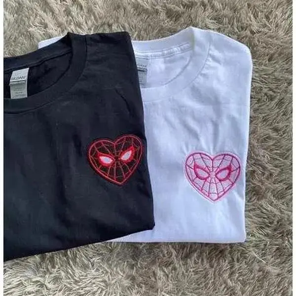 Unisex Couple Matching Graphic Print T‑Shirts, Trendy Streetwear Daily Outfit, Aesthetic Photo Shoot Apparel, Date Night Casual Look, Same‑Day Dispatch Fast Shipping, Perfect Gift For Partners & Best Friends