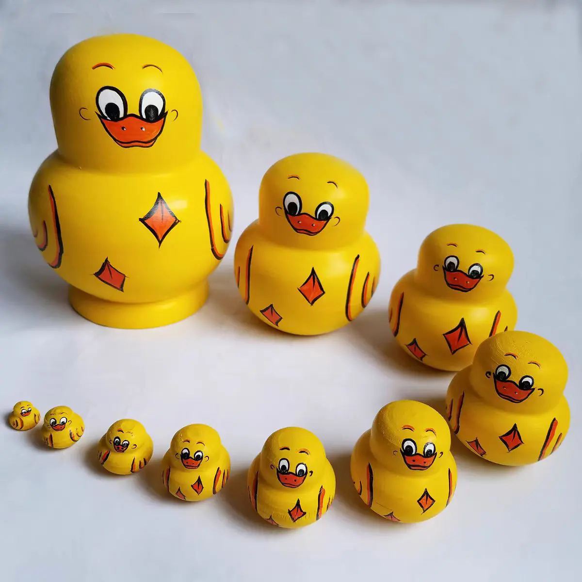10-Layer Russian Matryoshka Doll - Air-Dried Basswood Wood Toy Figure, Festive Children's Gift, Educational Home Decoration (Stress Relief Classic Novelty Toy), 10 Toy Figures