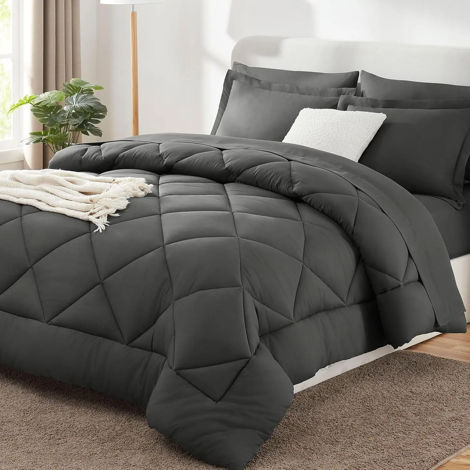 Queen Comforter Set for Dogs/Cats - 7-Piece Bed in a Bag, Dark Grey, OEKO-TEX Certified, All-Season, 240GSM Down-Alternative Comforter, Sheets, Pillowcases, Shams, 14" Deep Pocket, Easy Care, Diamond Quilting, Ideal for Guest Rooms/Primary Beds