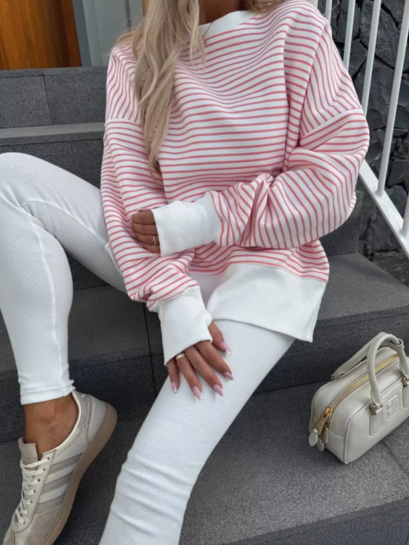 Women's Loose Round Neck Sweatshirt, Casual Striped Long Sleeve Top, Leopard Pattern, Fall & Winter, X-Type Silhouette, Pullover Hoodie