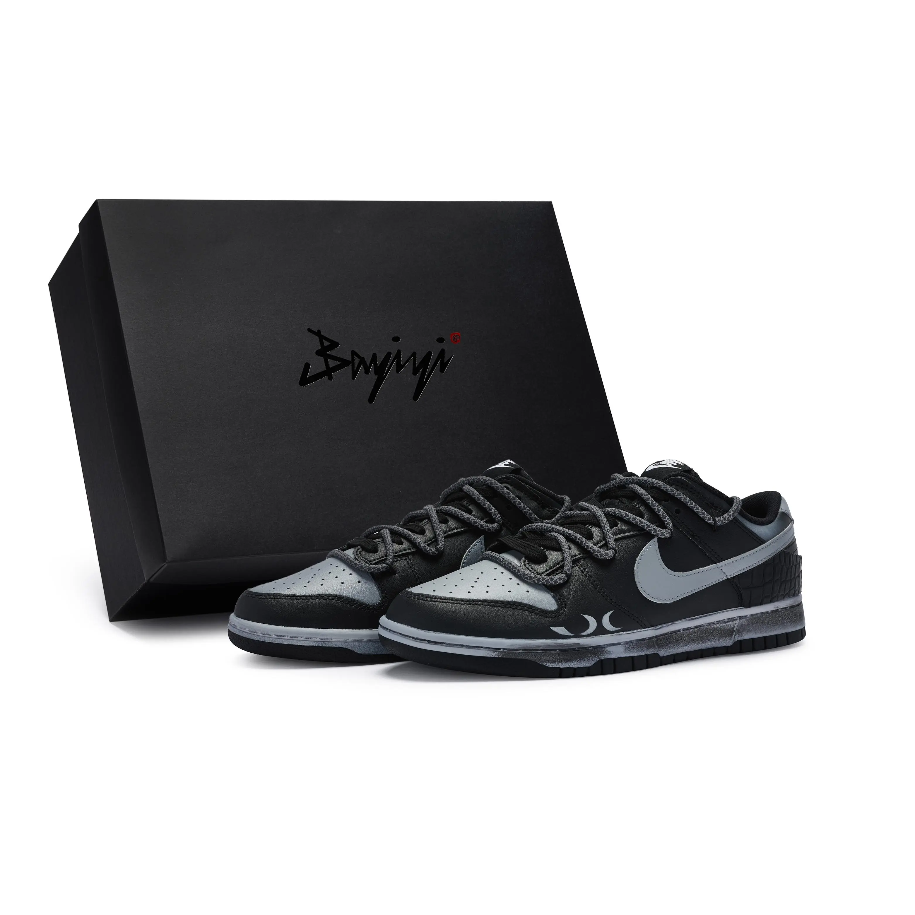 Nike Dunk 811 Custom Obsidian Low-Top Skate Shoes for Men: Slip-Resistant, Streetwear-Ready, Unique Box Verifiable, with credentials and supporting global authentication