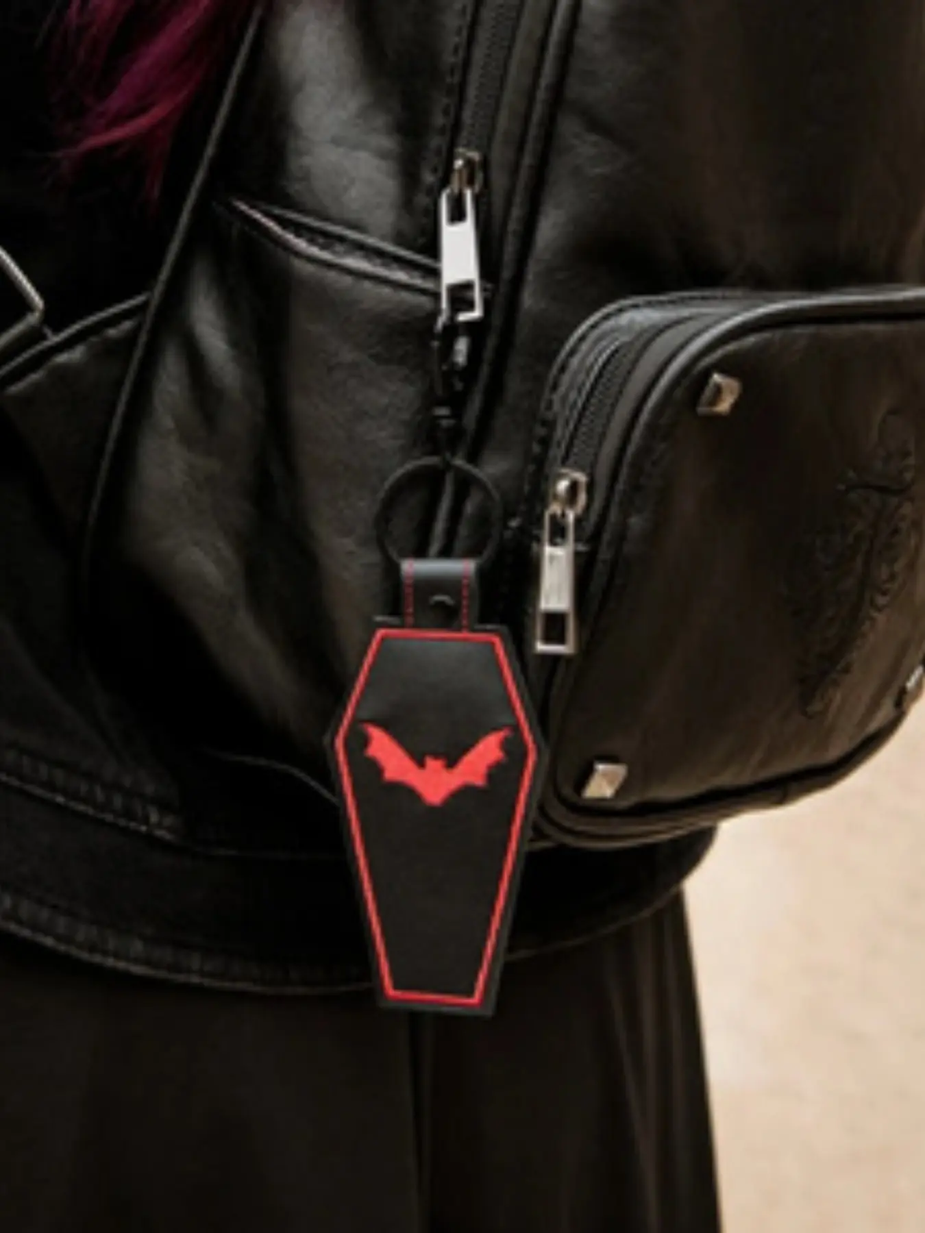 Bat Coffin Embroidered Faux Leather Keychain, Casual Style, All over Print, No Choking Hazard Warning, Ca_prop_65 Compliance, Fashion Keychain