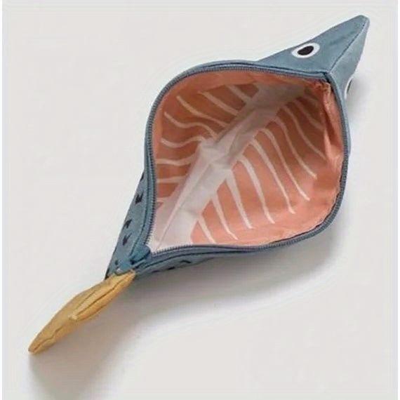 Small fish-shaped pencil case, innovative pencil storage set, durable zippered stationery bag suitable for school and office supplies
