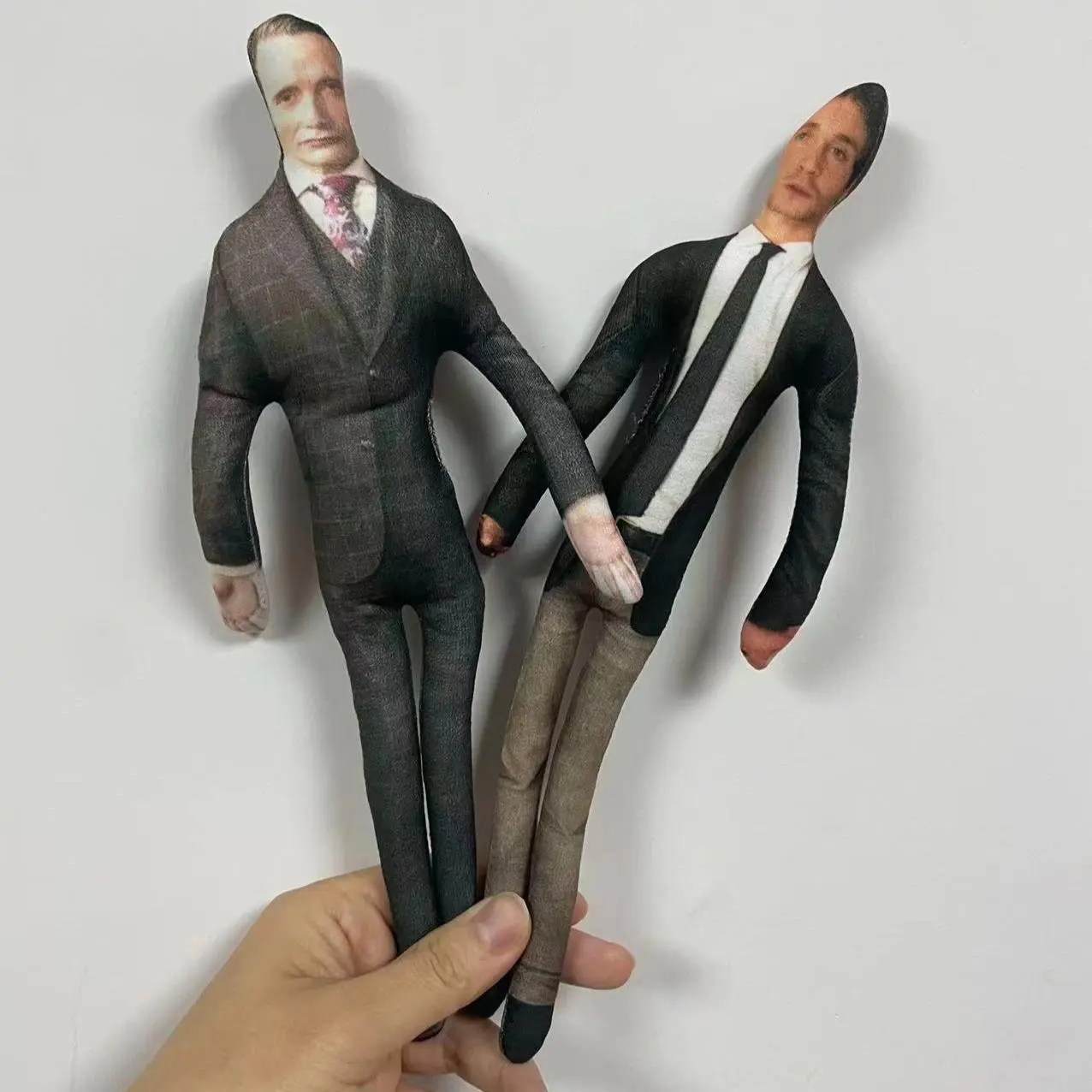 2026 Hot selling toys Hannibal Lecter Mads Mikkelsen Cosplay Plush Doll Dual-Sided Reversible Face Abstract Figure Funny Humorous Gift for Fans Internet-famous toy