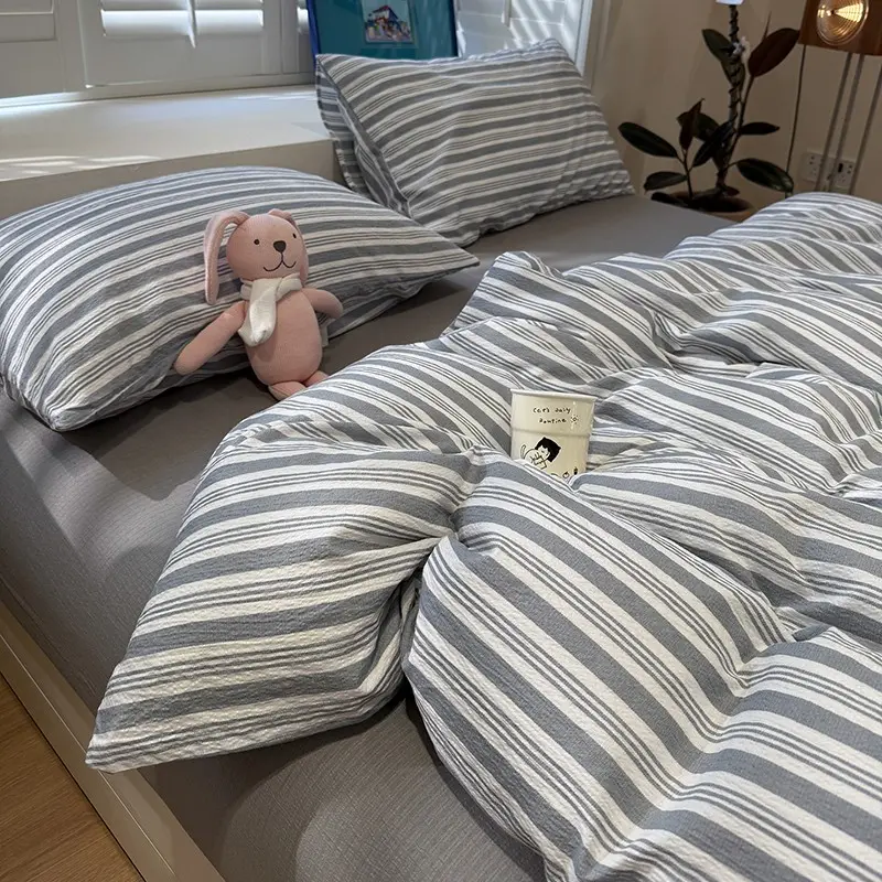 3Pcs Vertical Stripes Cozy Bedding Set, Soft Breathable Premium Fabric, 1 Duvet Cover + 2 Pillowcases Without Filler, Single Double Queen Size, All Season Machine Washable, Comfy Bed Sets, Striped Bedding Set