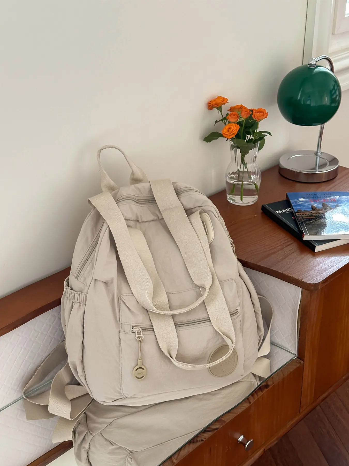 1pc Solid Cream Lightweight Multi Zipper Pocket Backpack, Casual Backpacks, Convertible Hand Carry Daily Rucksack for Office Commute, Friend Outings, Market Shopping, Leisure City Tours, Ideal for Laid-back Modern Adult Women