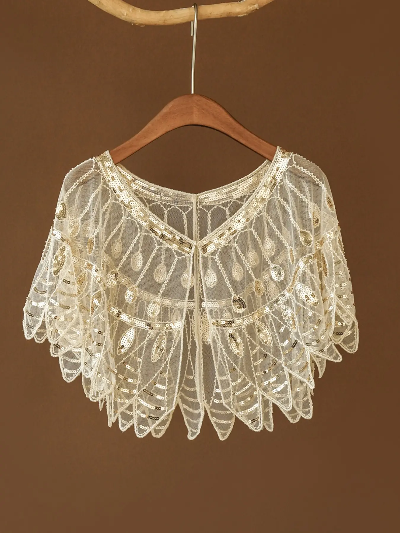 Leaf Fringe Glitter Embroidery Vintage Outer Cape, Elegant Mesh Short Women's Shawl, Party and Dancewear Accessory, Slim-Fitting Design