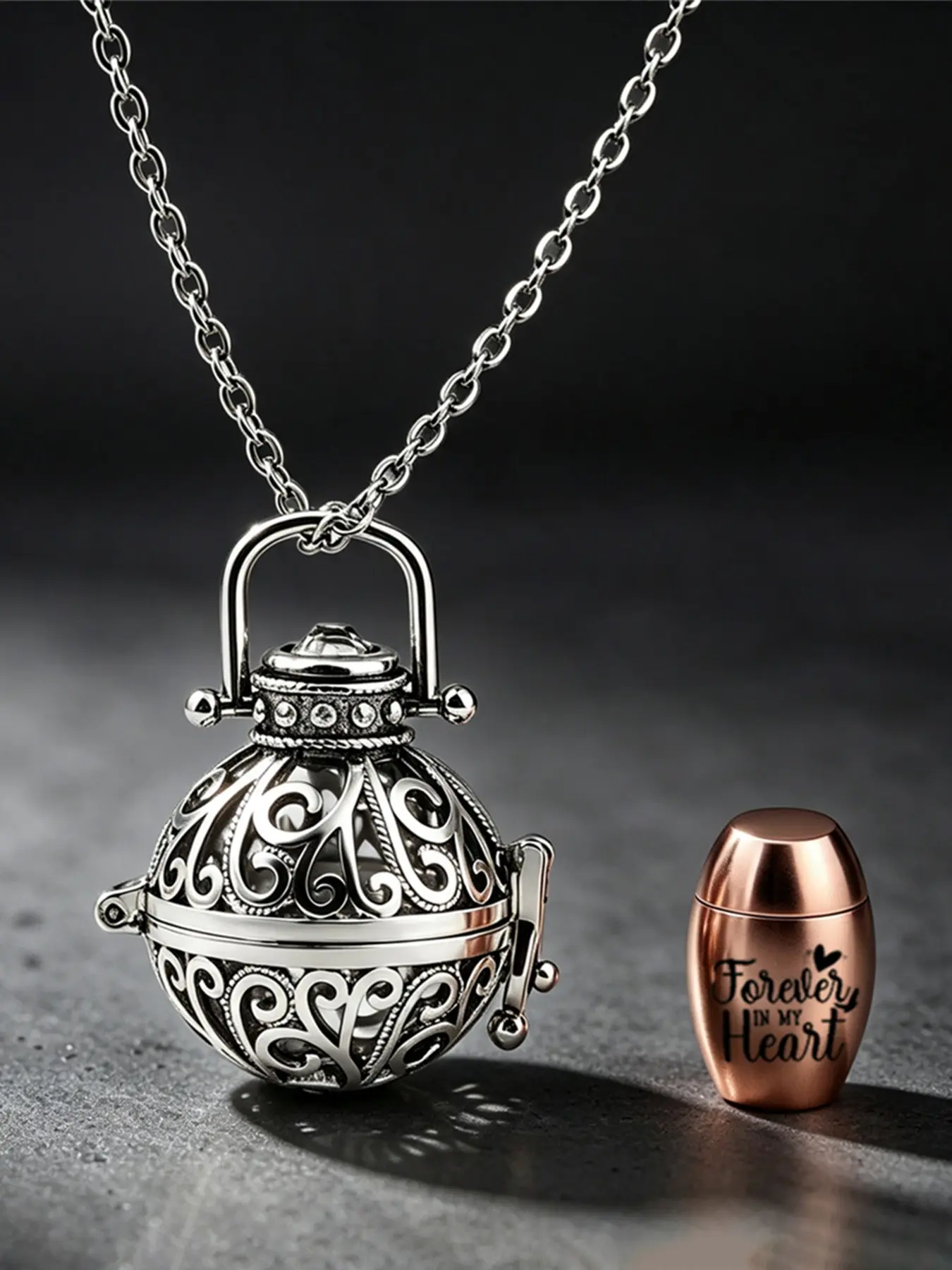 1 Pcs Cremation Urn Necklace with Inner Jar, Keepsake Locket Memorial Jewelry | Vintage Flower Locket, Mini Urn for Ashes, Hair, Sympathy Gift for Pet Loss, In Loving Memory of Loved One