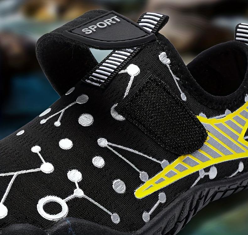 Water Shoes for Boys and Girls, Breathable, Perfect for Swimming and Beach Outings, Pair for Outdoor Activities