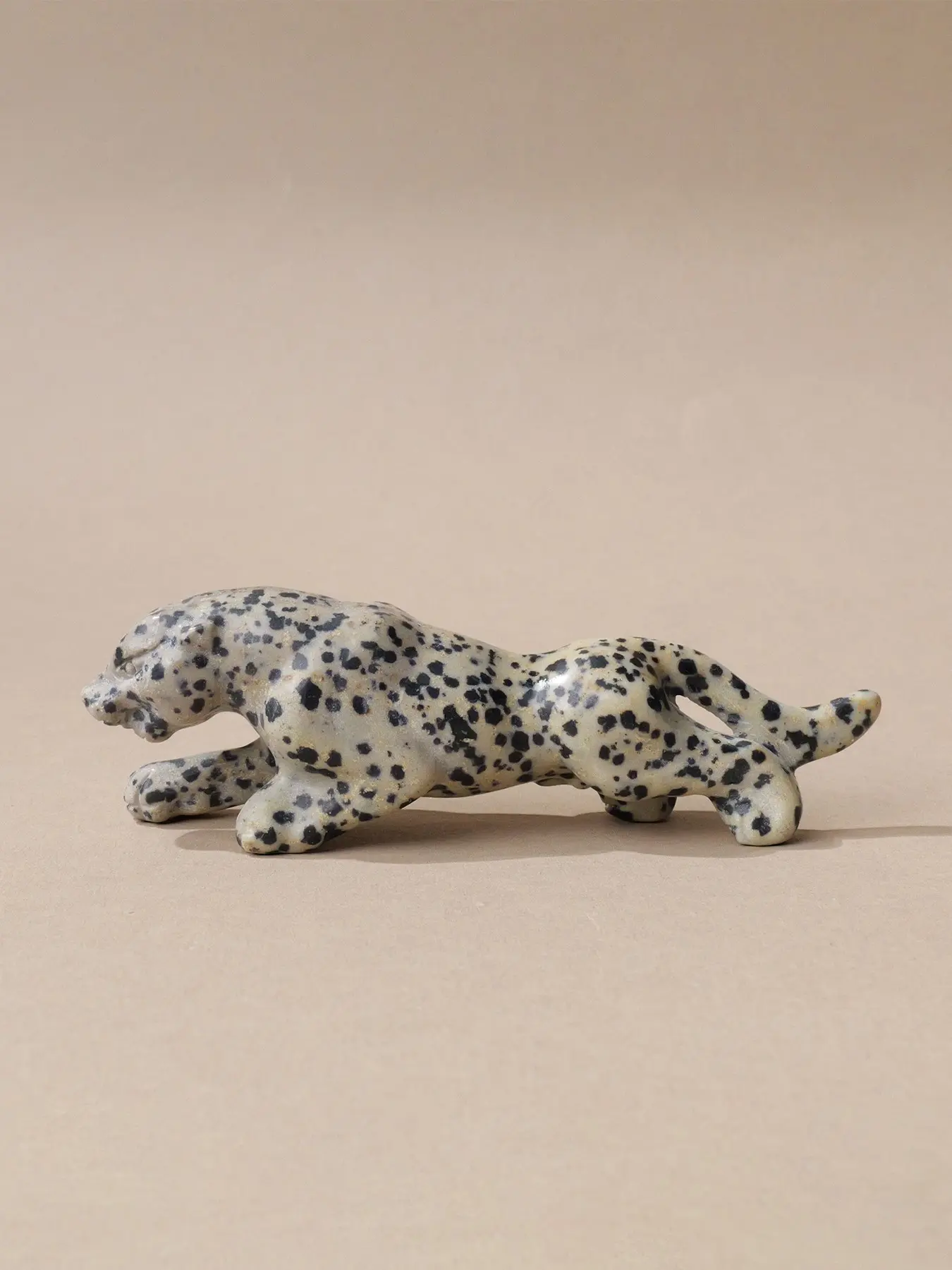 Handcrafted Natural Crystal Leopard Statue, Polished Spotted Stone Animal Sculpture, Healing Desktop Decor, Unique Gift for Crystal Enthusiasts