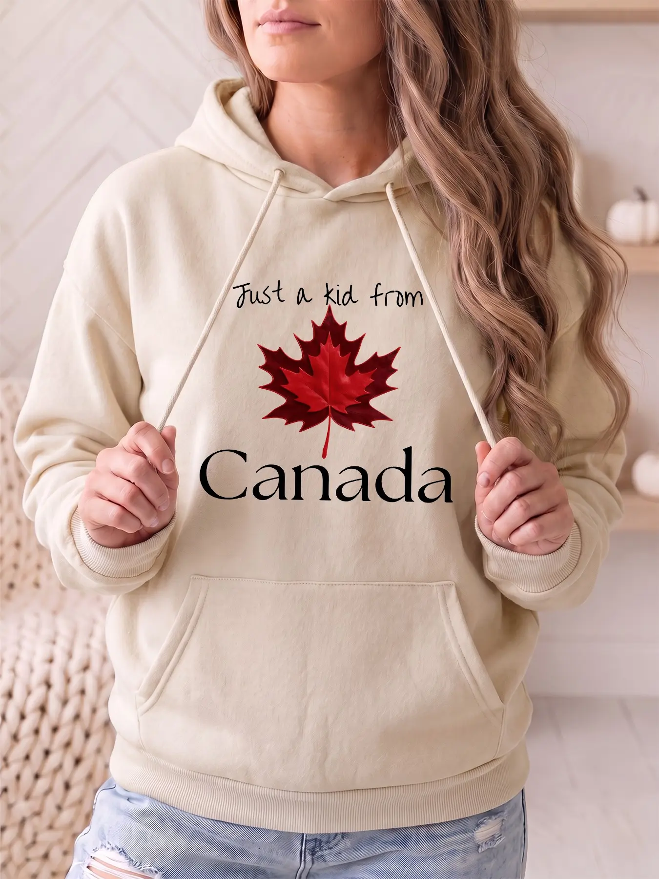 Women's fashionable hoodie with UST A KID FROM CANADA letter and pattern print on the baggy pocket, long-sleeved women's sportswear sweatshirt for autumn and winter, suitable for daily casual outings and party wear.