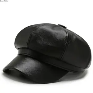 Black Unisex Newsboy Cap - Breathable Material Wool Octagonal Beret with Artistic Painter Vibe - Trendy Fall-Winter Fashion Accessory - Ideal for Daily Commutes, Art Work