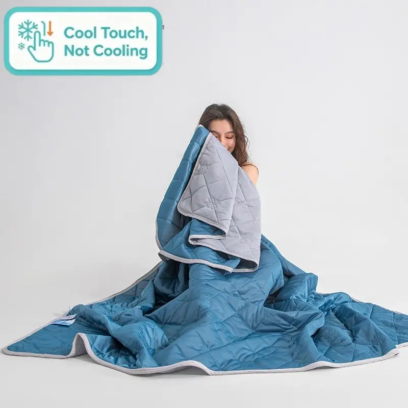 Cooling Summer Blanket, Soft Lightweight Breathable Silky Gravity Blanket, Comfortable Bedding for Home, Office & Travel, Perfect Gift for Loved Ones, Silky Soft Blankets