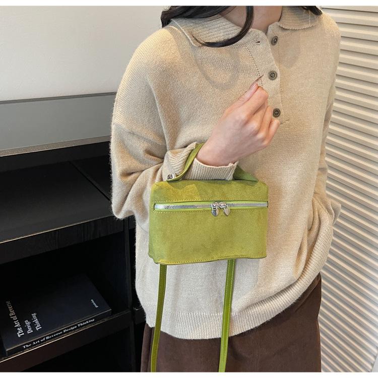 Luxury Suede Versatile Shoulder Bag  Purse Fall Winter Retro Matte Crossbody Handle Bag for Women Texture Simple Satchels Bag