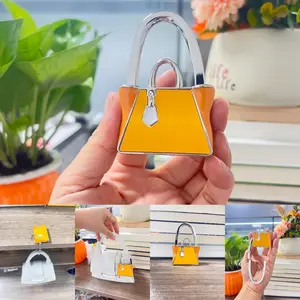 Elegant Handbag Shaped Table Purse Hook Zinc Alloy Foldable Handbag Holder, Luxury Women Accessory Craft Gift for Birthday Wedding Party Metal Organiser