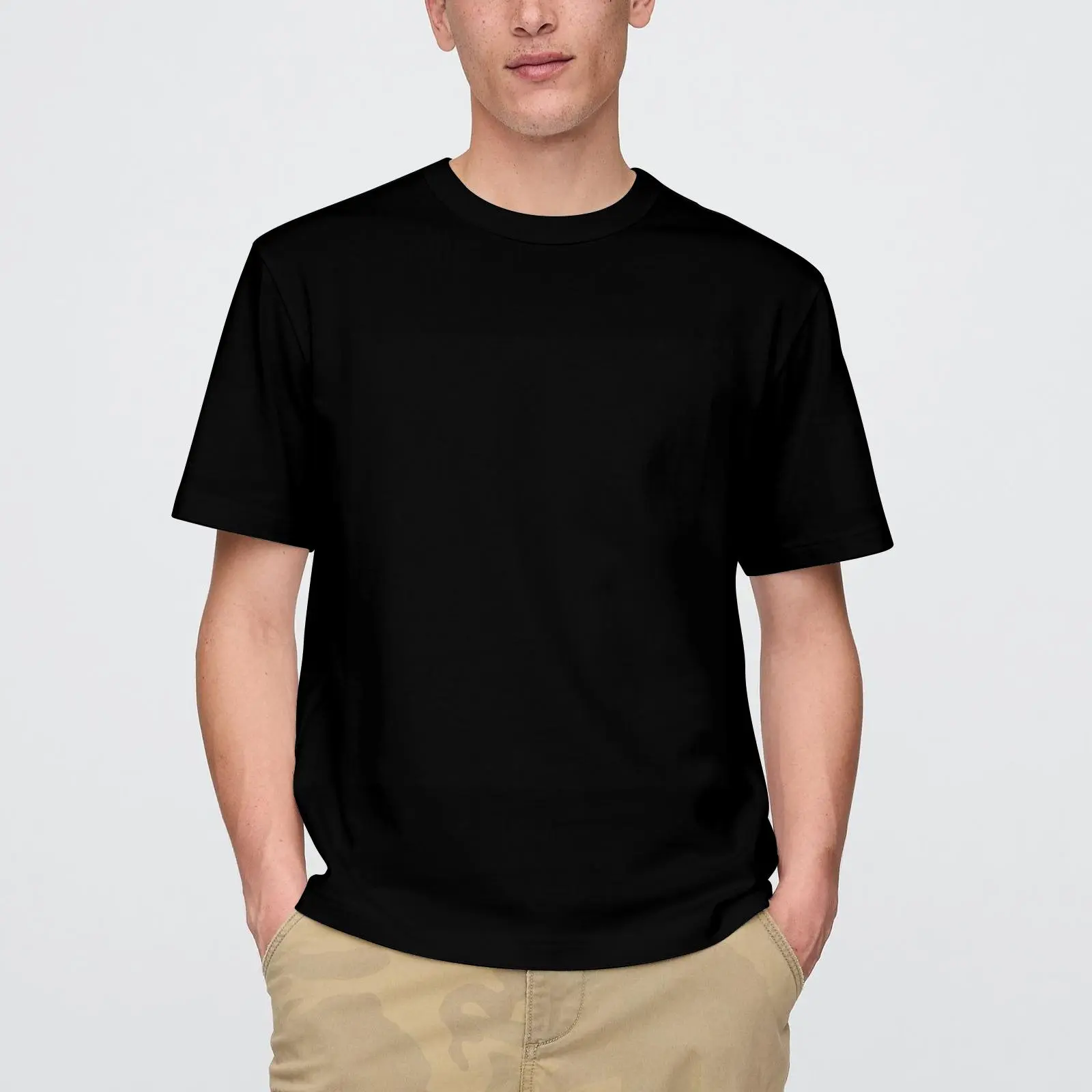 Black plain cotton T-shirt without prints