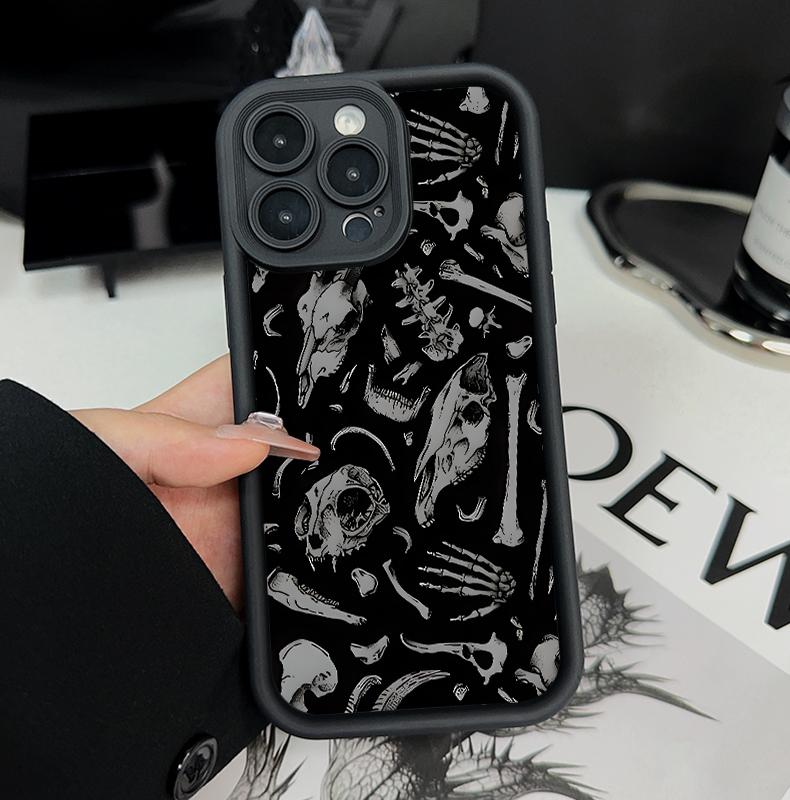 Sheep Skull Pattern Case for iPhone 17 Pro Max 16 16e 15 14 Plus 13 12 11 Air XR X XS Drop Protection Shockproof Soft Silicone Cover Gifts for Women Men Girls Boys