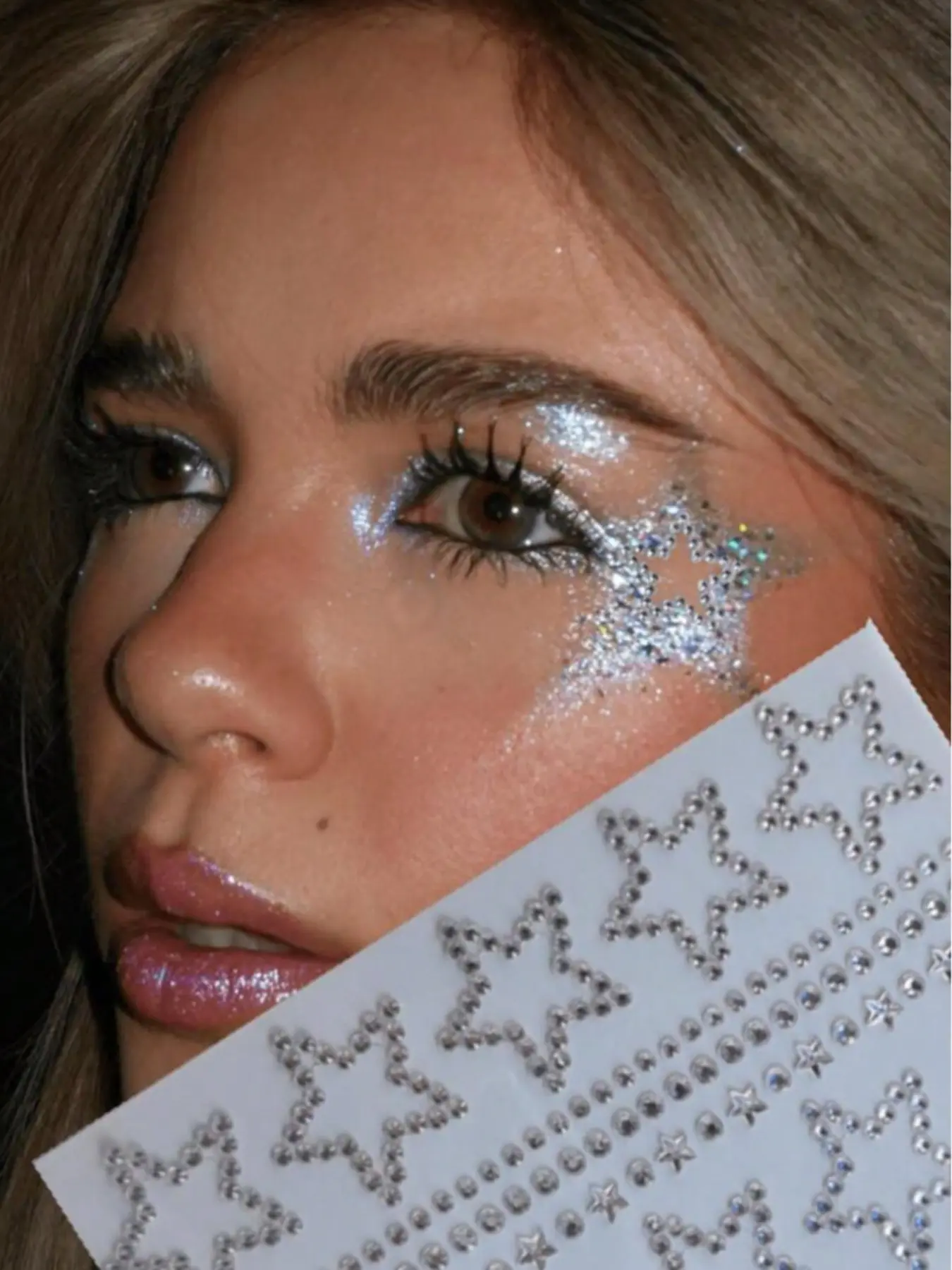 Silver Color Star Stick-On Rhinestone Gems, Sparkling Accents, Face and Body Makeup Decor, Durable Adhesion, Versatile Use, Safe Usage, Ideal for Festival, Stage, Party, and Crafts