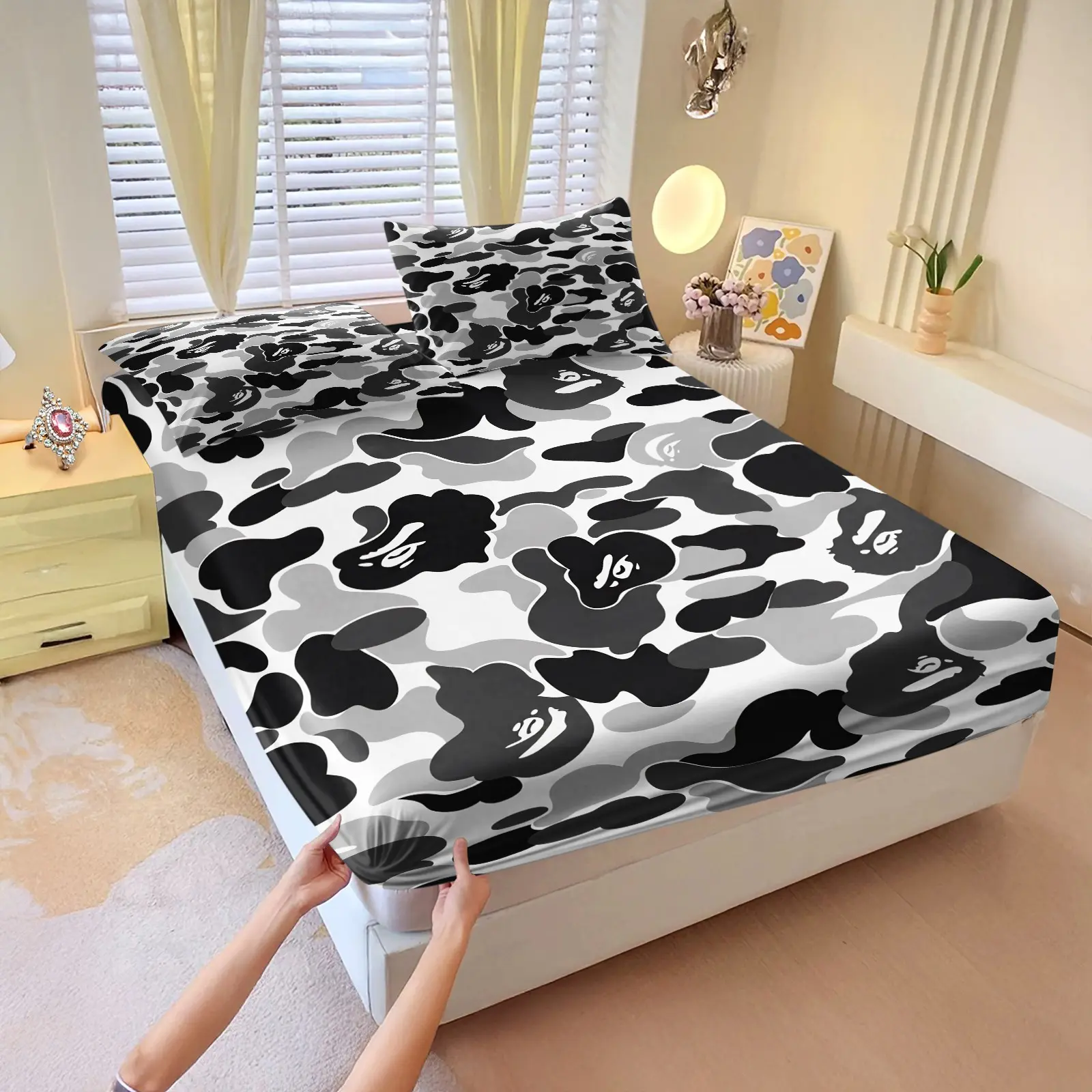 3Pcs Black White Contrast Street Camo Fitted Sheet Set, Thick Fade-resistant Fabric, Mattress Cover for Trend Influencers & Young Renters for Rental Renovation & Street Guest Room