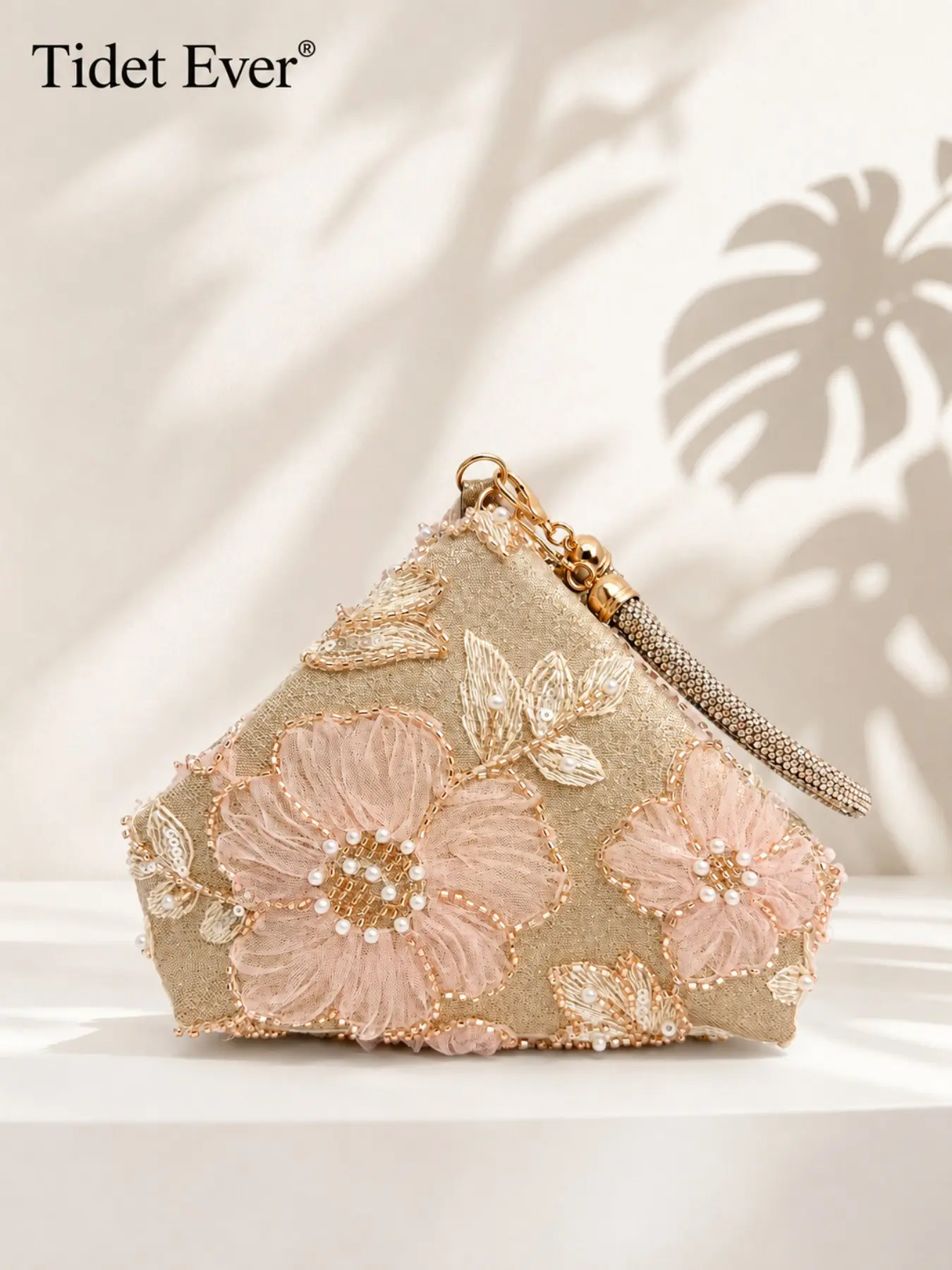 Champagne Floral Pearl Beaded Clutch Bag, Rhinestone Wrist Purse for Women, Mesh Evening Handbag for Prom, Bridesmaid, Wedding Guest