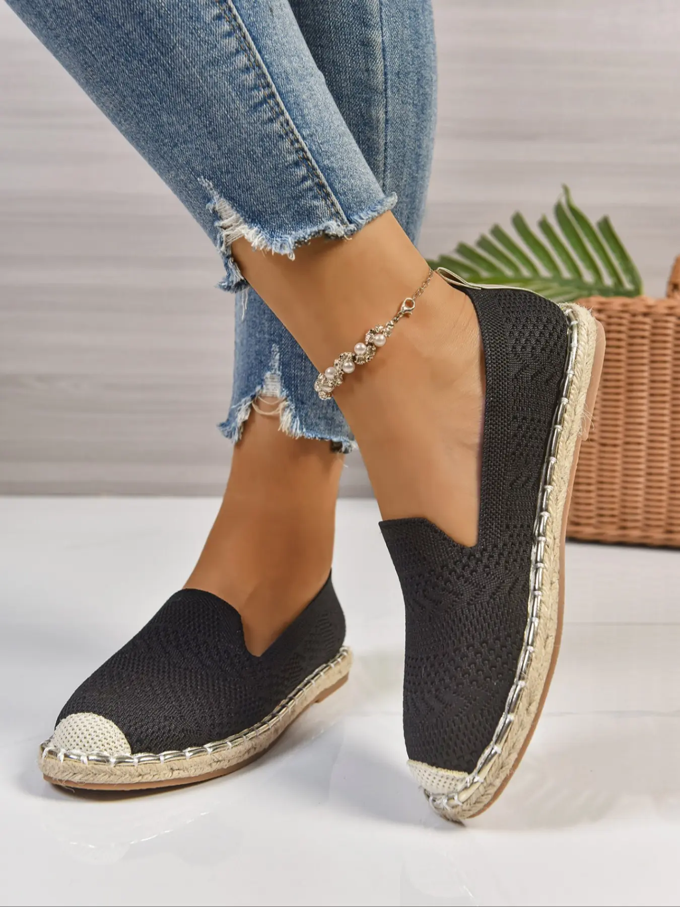 Women Mesh Slip‑On Espadrille Flats, Breathable Knit Casual Walking Shoes, No Tie Shoes