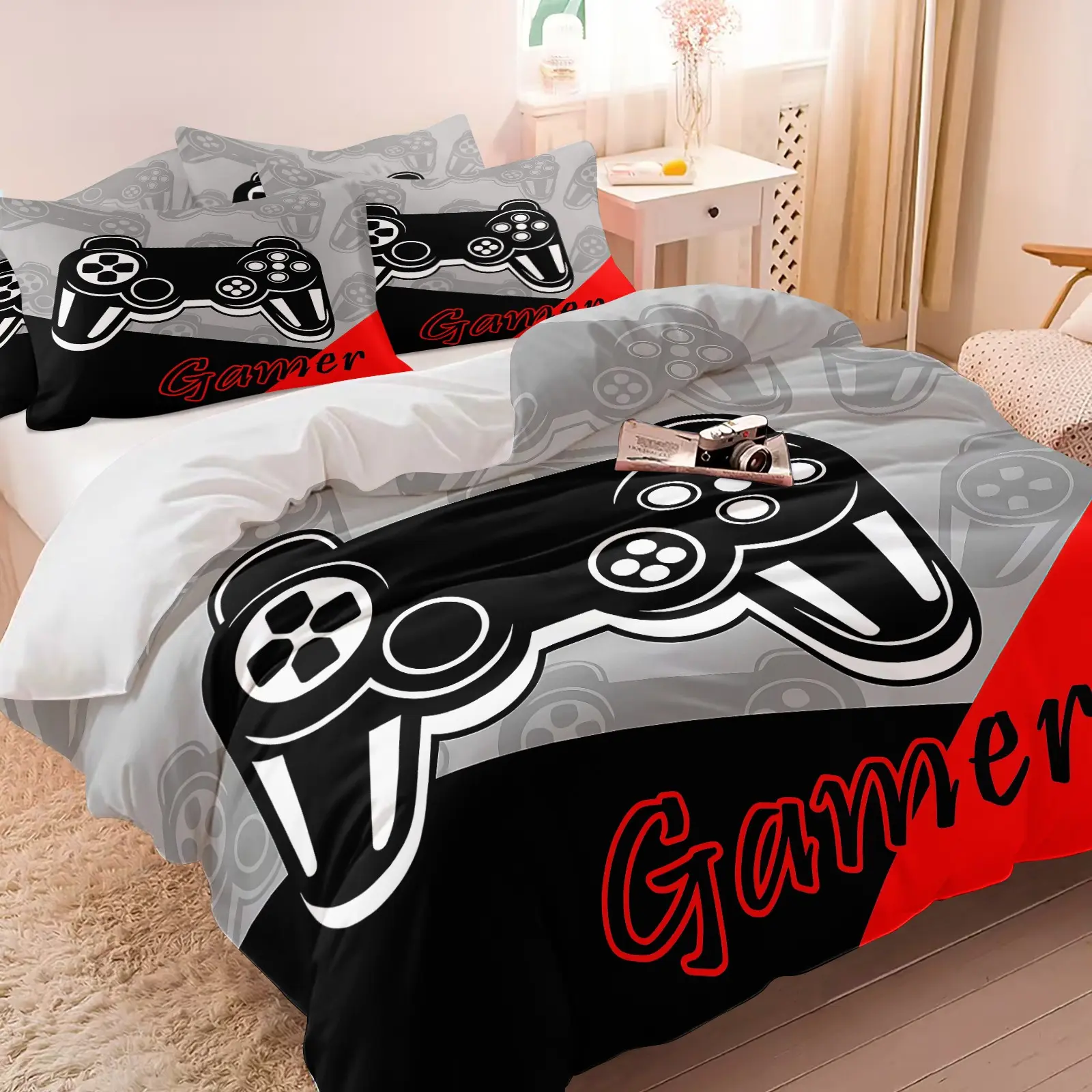Black Red Gamer Game Controller Print Duvet Cover Set (Includes 1 Duvet Cover + 1/2 Pillowcases), HD Digital Printing Four Seasons Bedding, Soft, Comfortable & Breathable Comfy Bed Linens, Minimalist Gaming Bedroom Decor For Teens & Men
